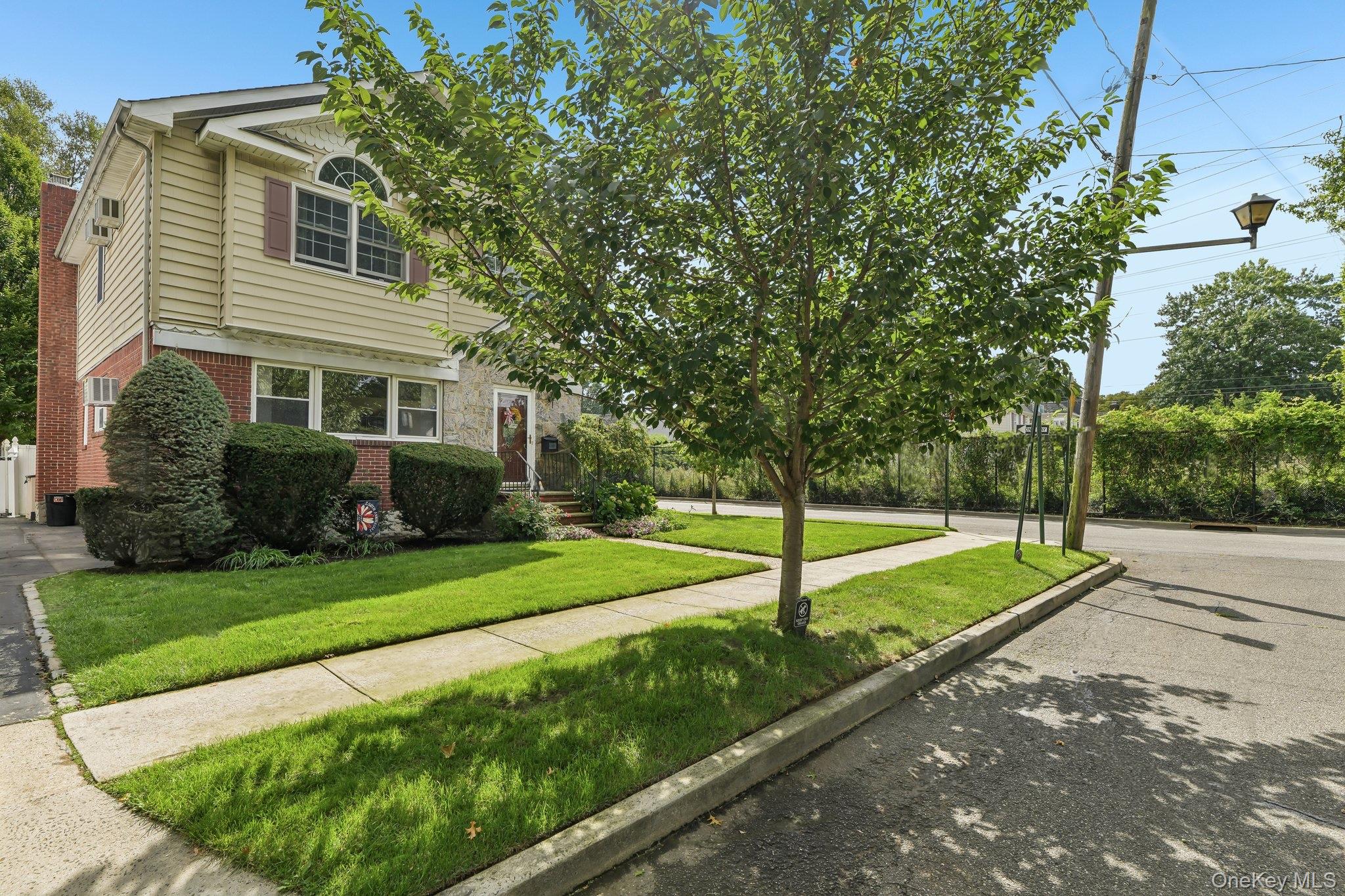 2 Fernwood Terrace Property Photo 4