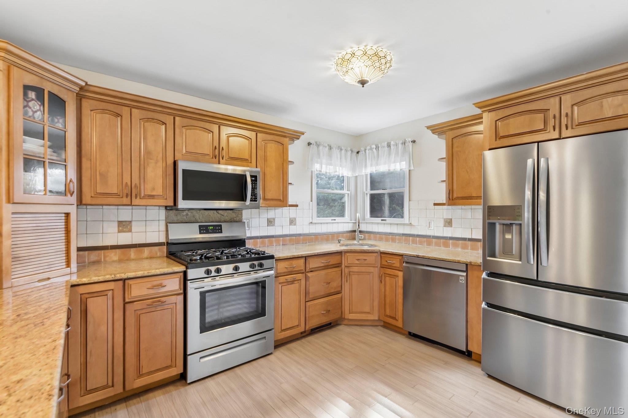 2 Fernwood Terrace Property Photo 12