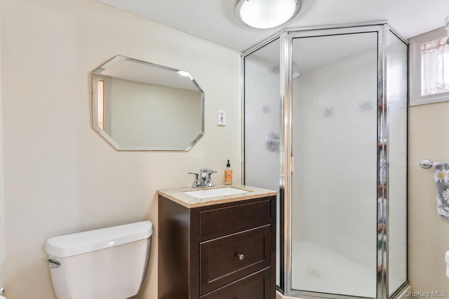 2 Fernwood Terrace Property Photo 22