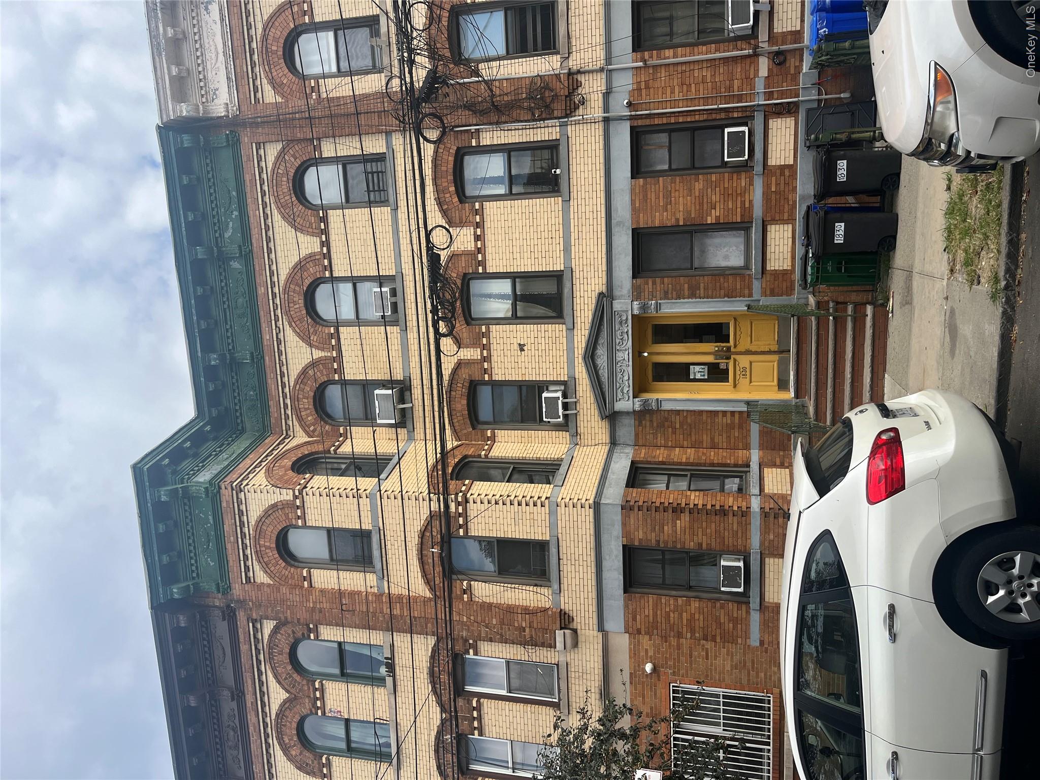 18-30 Madison Street Property Photo 1