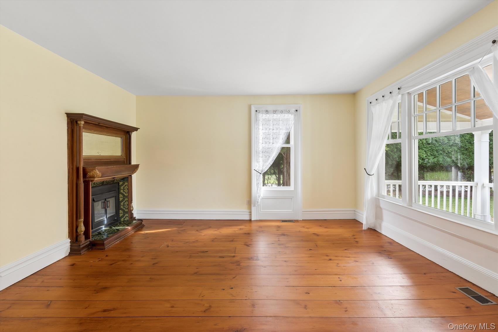 25105 Main Road Property Photo 6
