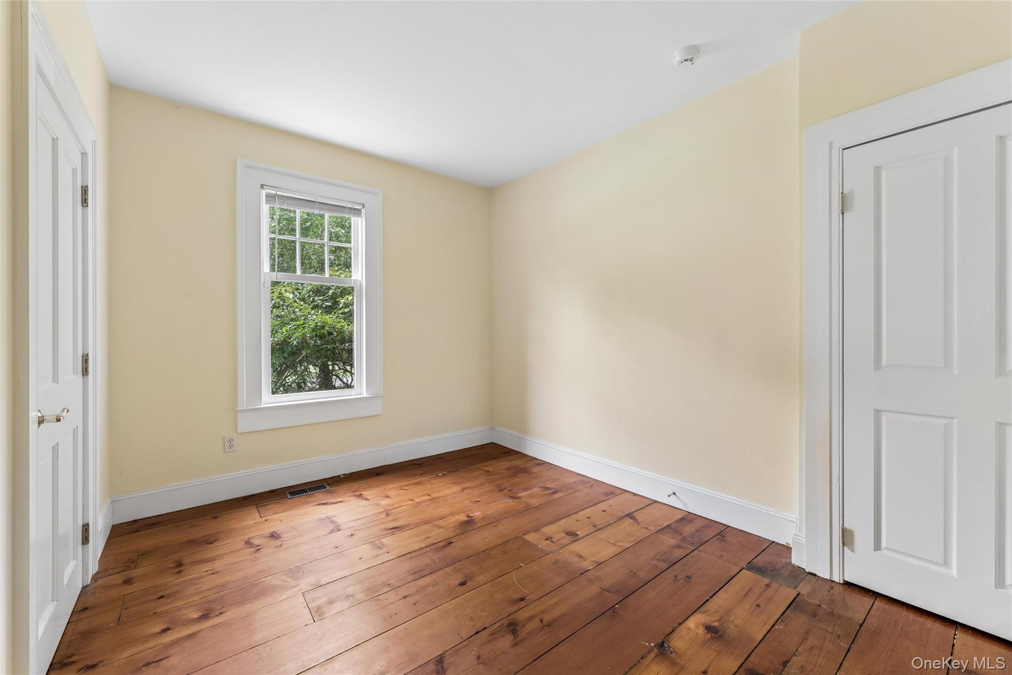 25105 Main Road Property Photo 11