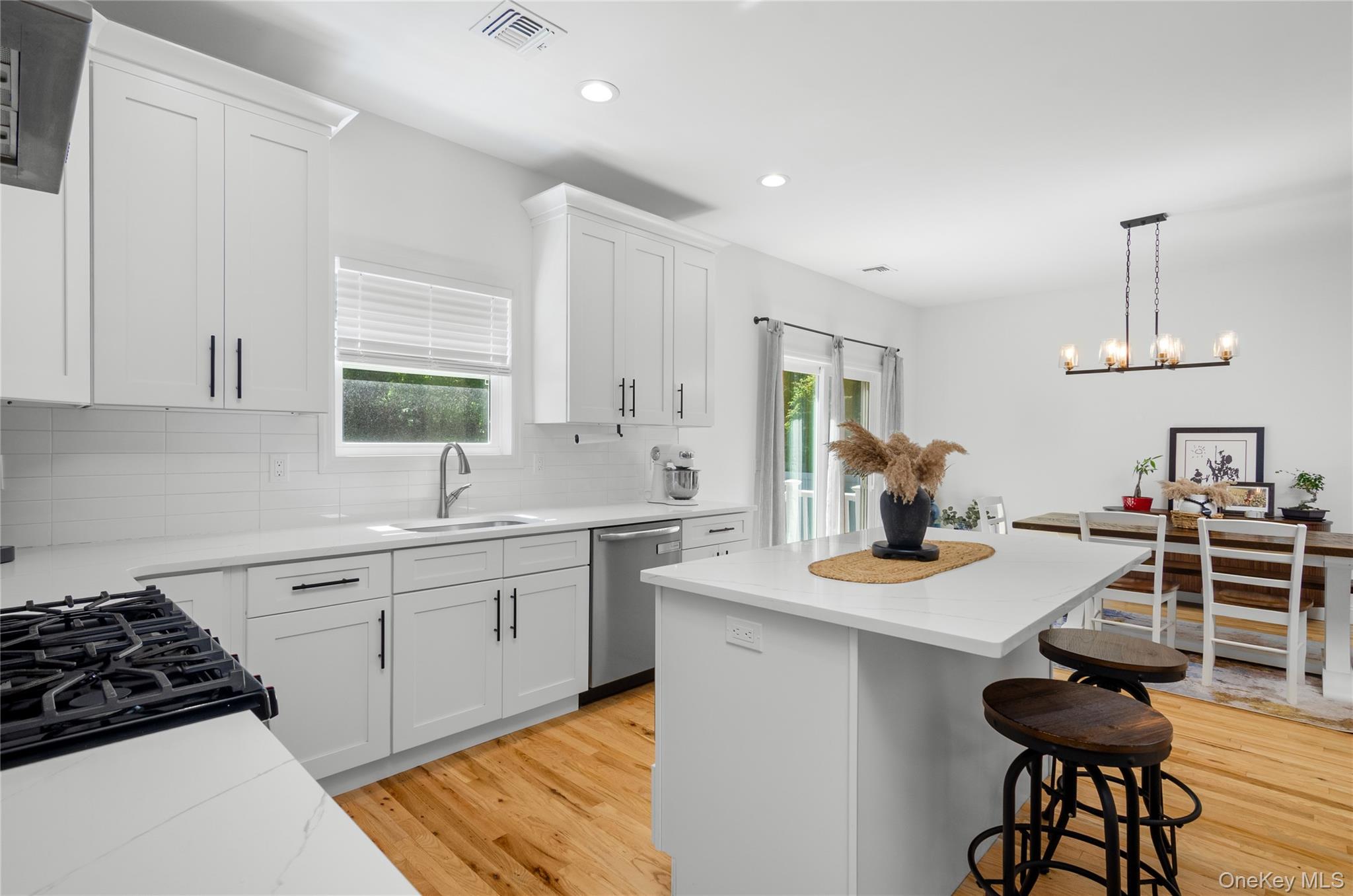 44 James Street Property Photo 23