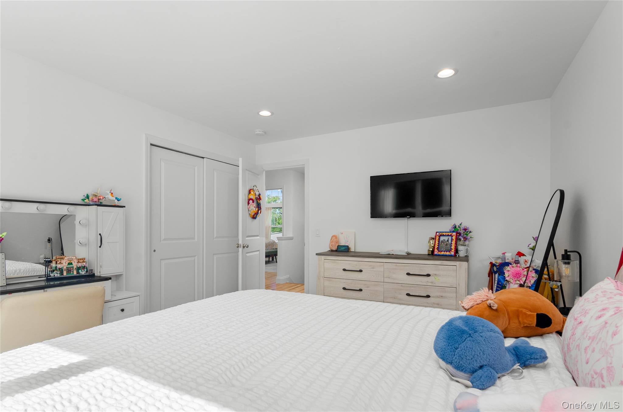 44 James Street Property Photo 35