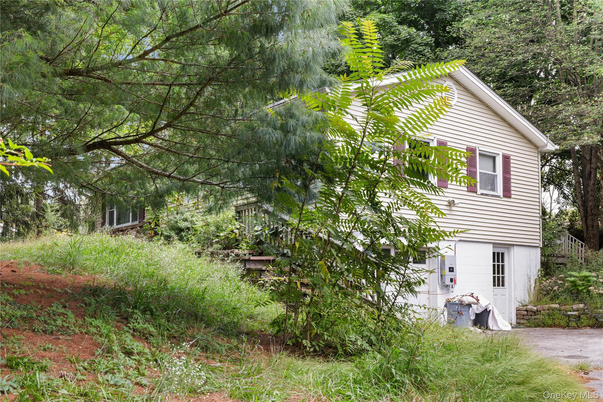21 Elizabeth Drive Property Photo 9