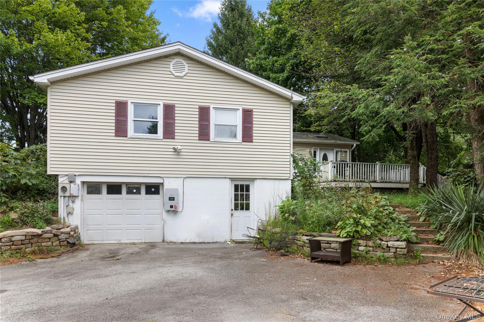 21 Elizabeth Drive Property Photo 11