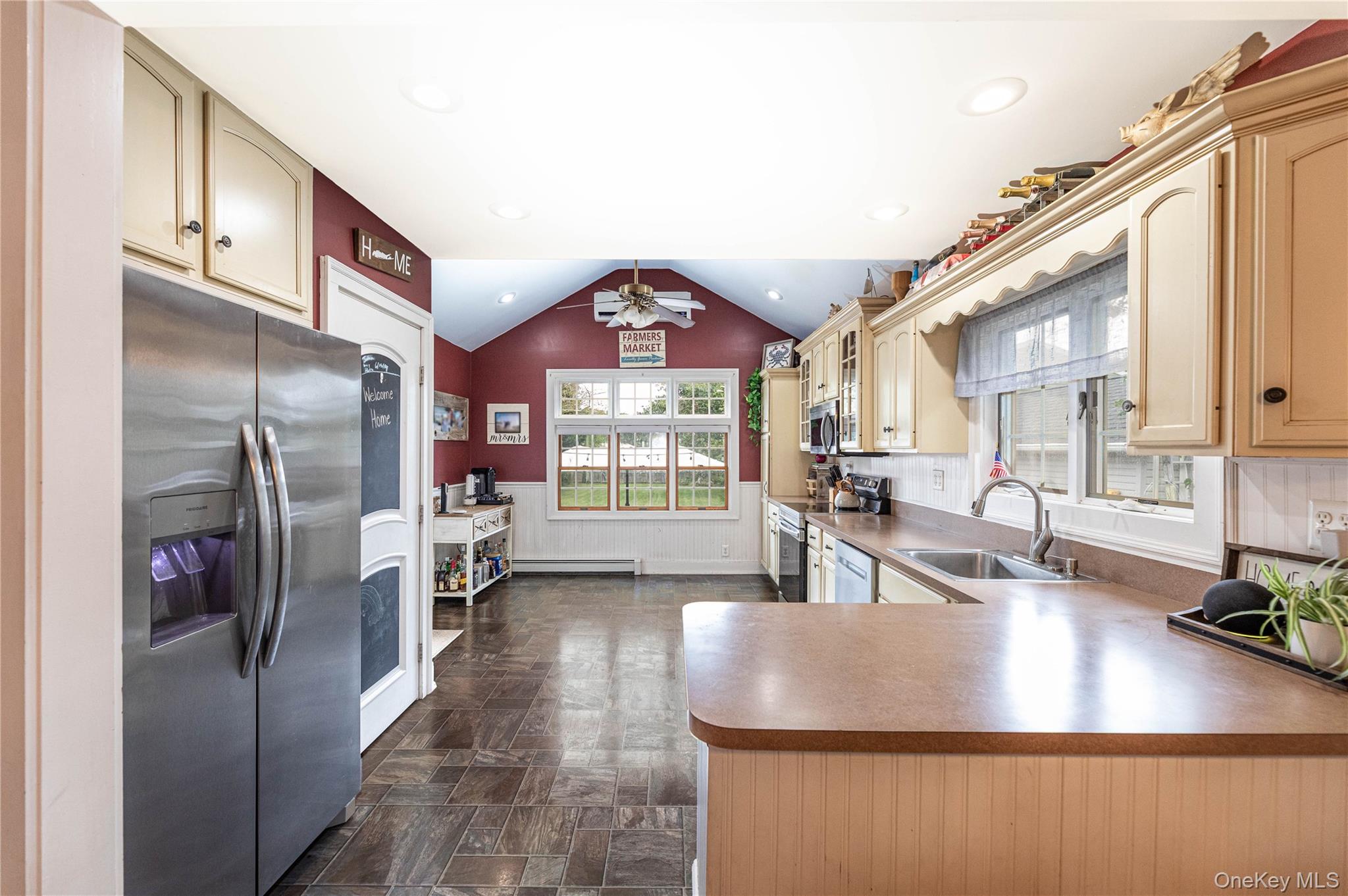 97 Highland Avenue Property Photo 8