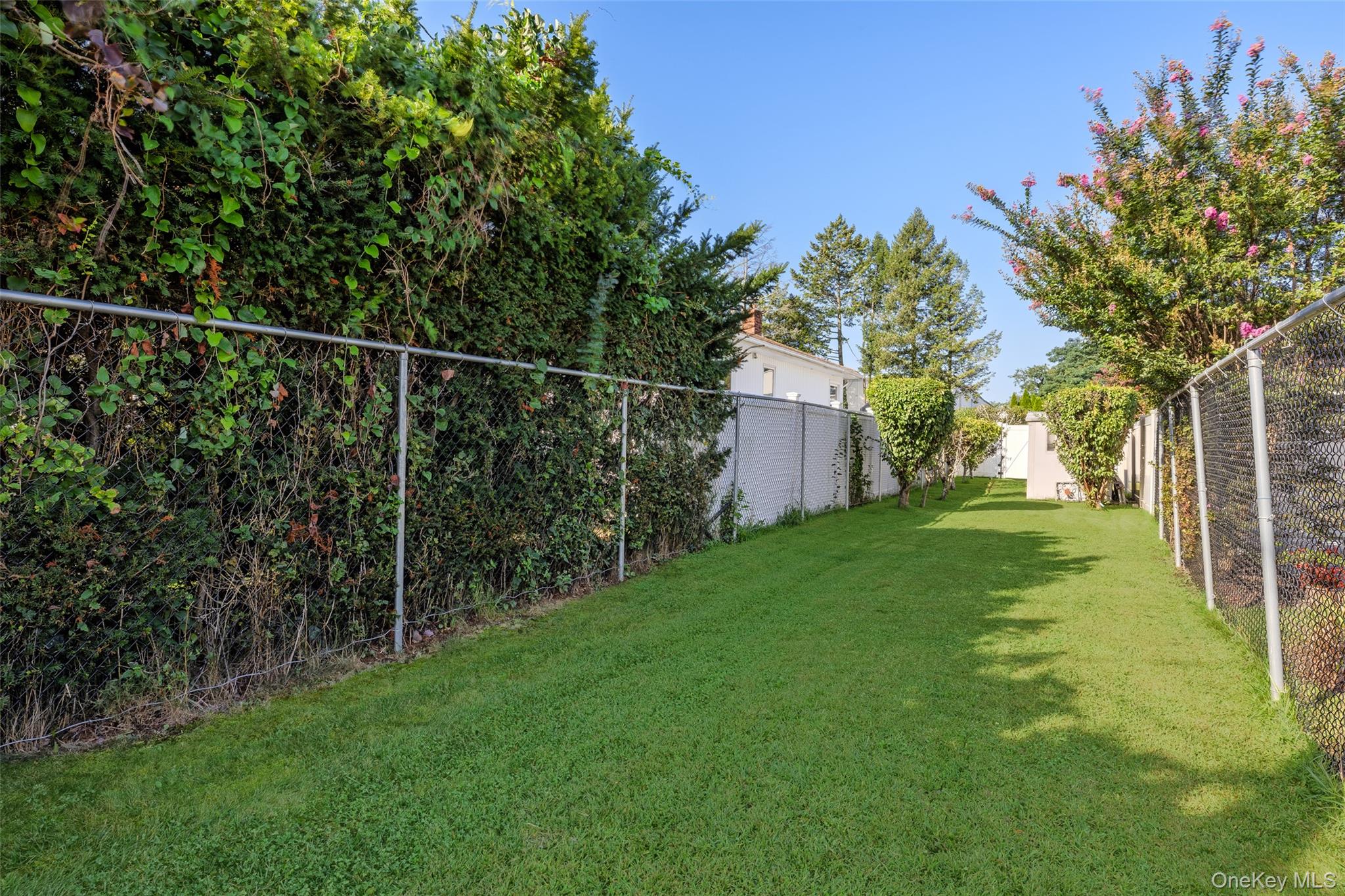 1296 Leslie Lane Property Photo 12