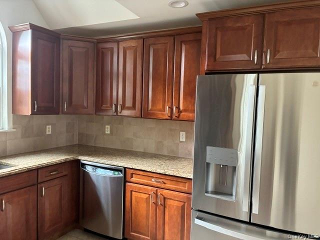 154 Christine Drive Property Photo 4