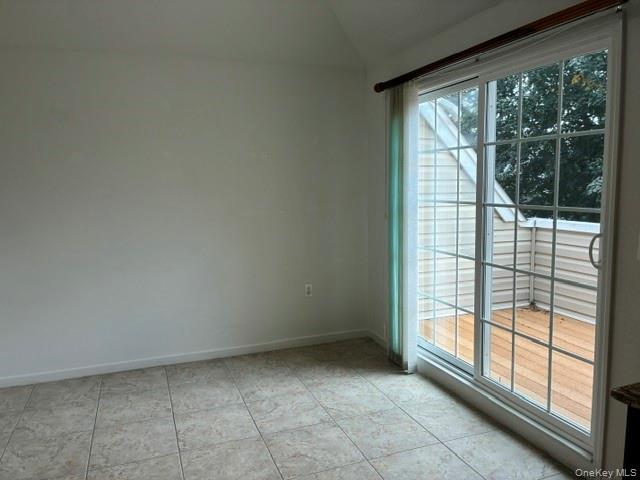 154 Christine Drive Property Photo 6