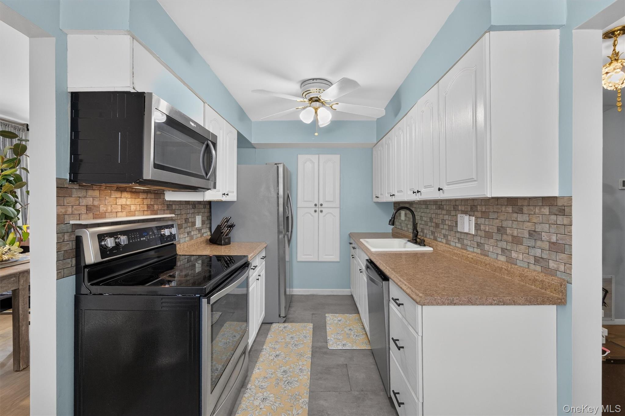 311 Tallwood Drive 311 Property Photo 12