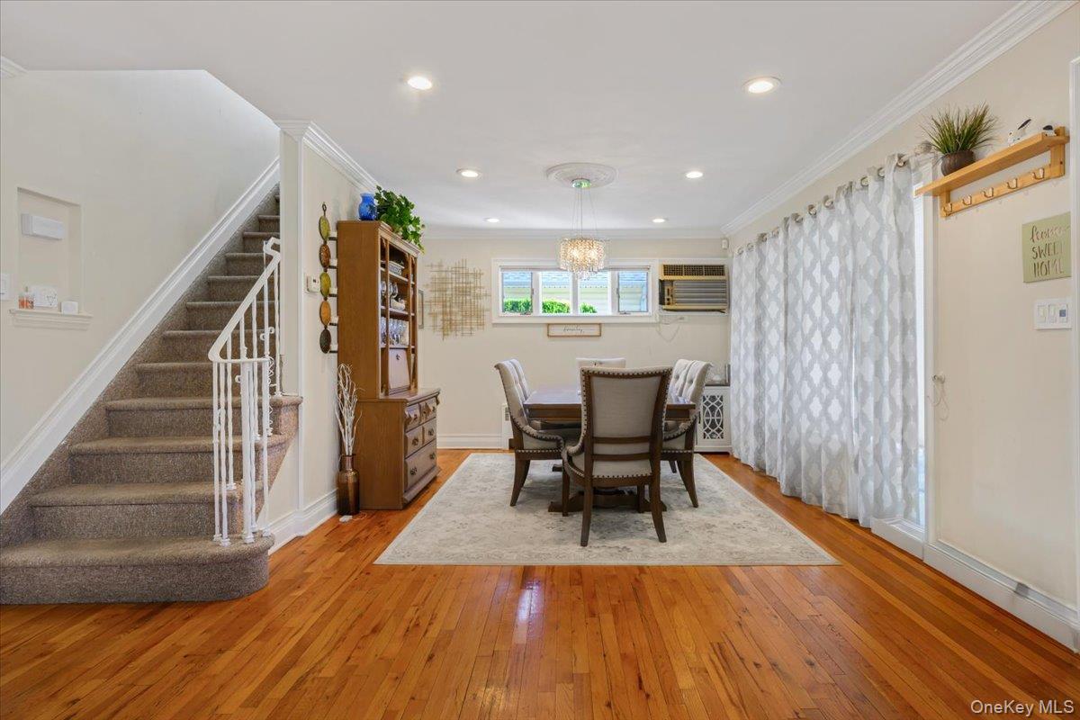 2014 Central Drive Property Photo 5
