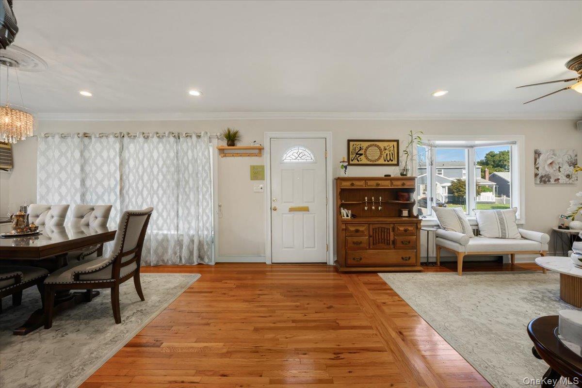 2014 Central Drive Property Photo 10