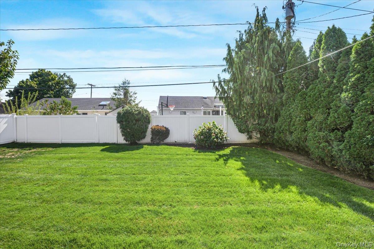 2014 Central Drive Property Photo 23