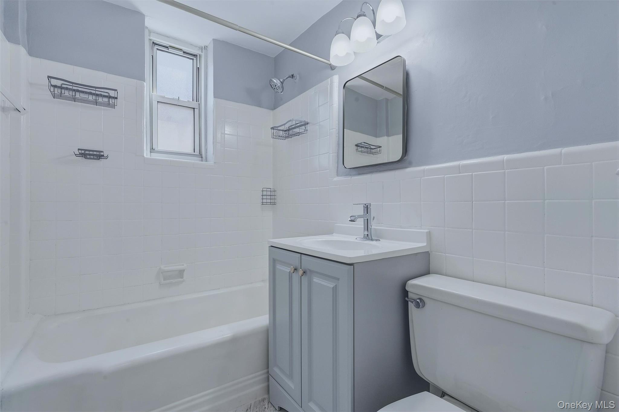 230 Pelham Road 4l Property Photo 5