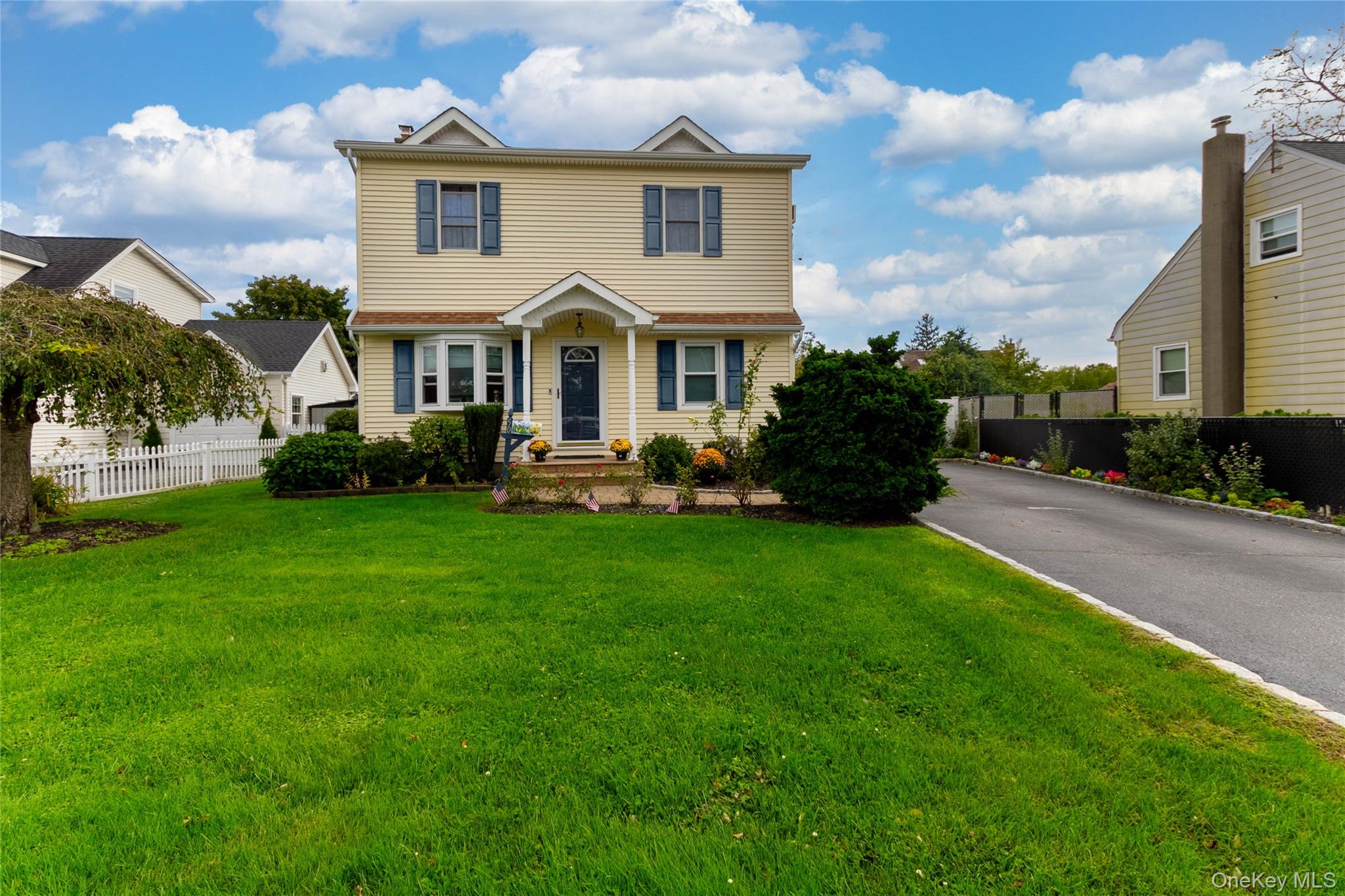 50 Peters Lane Property Photo 1