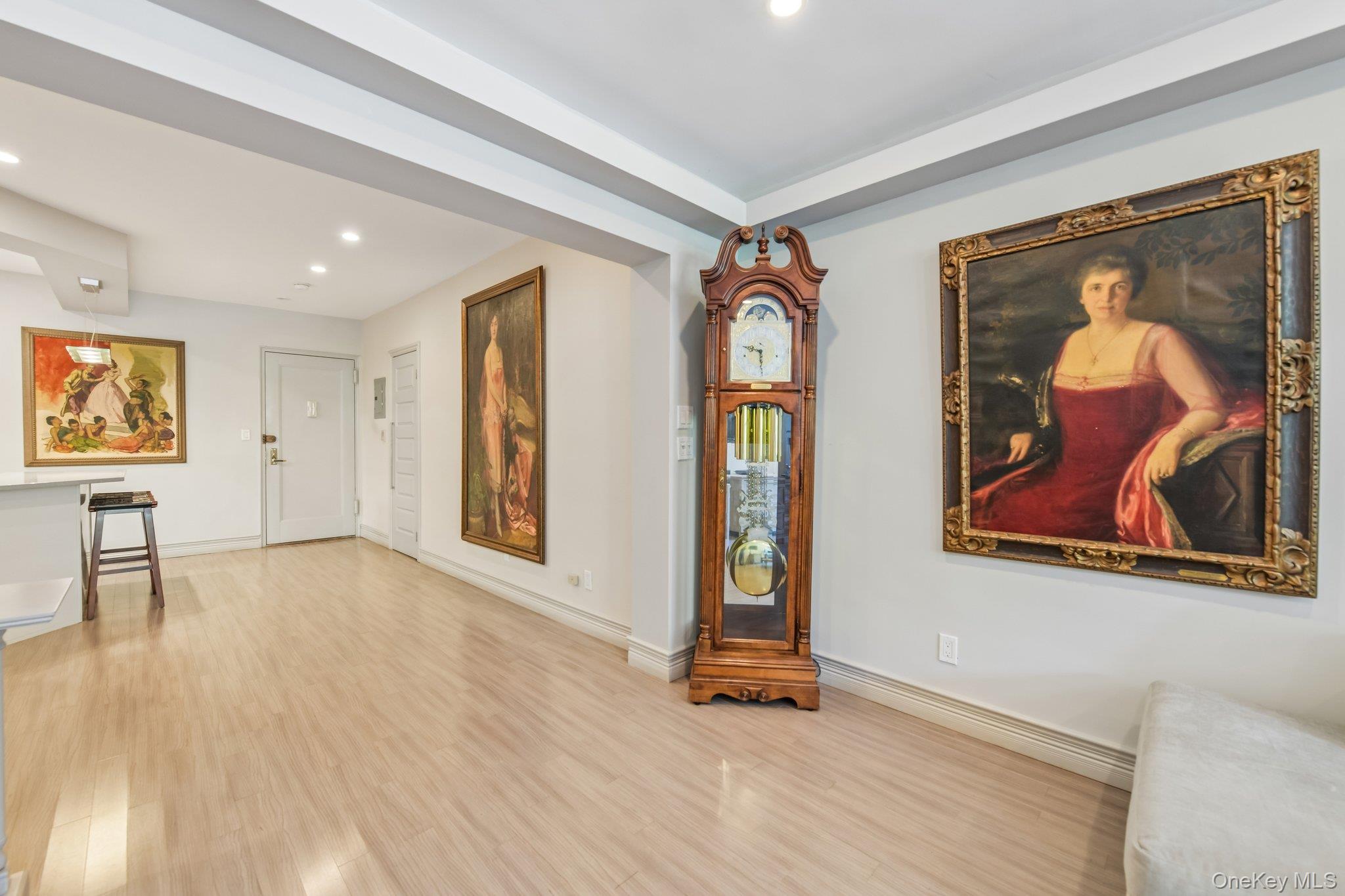 1 Town House Place 2l Property Photo 7
