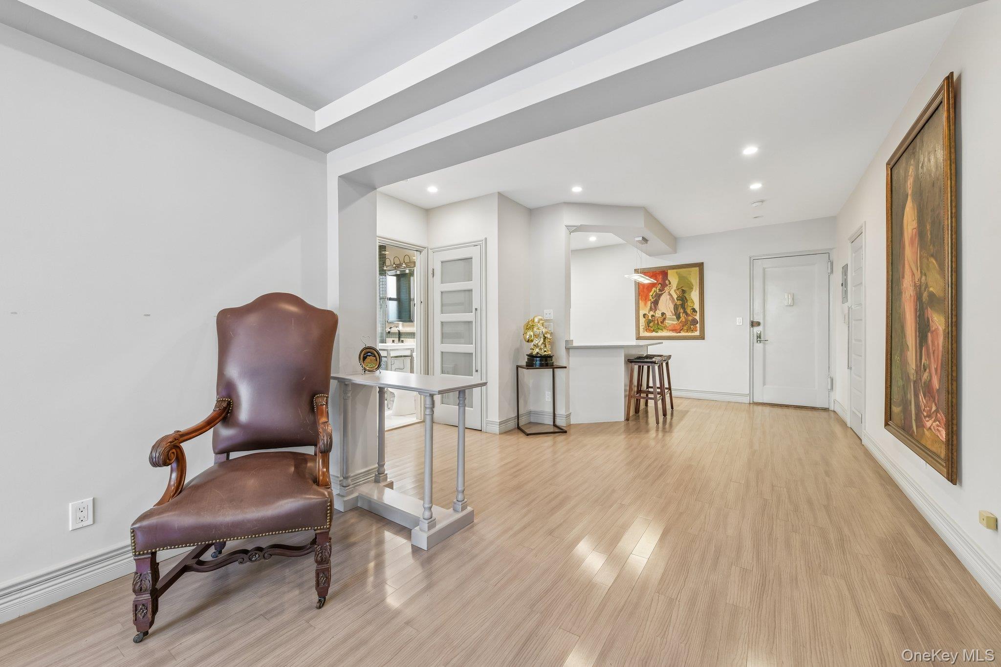 1 Town House Place 2l Property Photo 8
