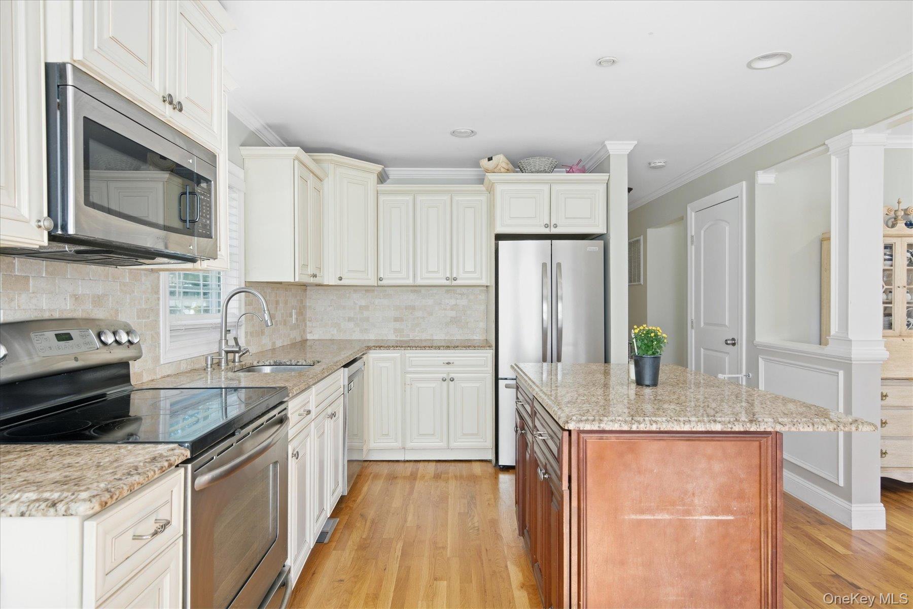 6 Hawk Road Property Photo 5