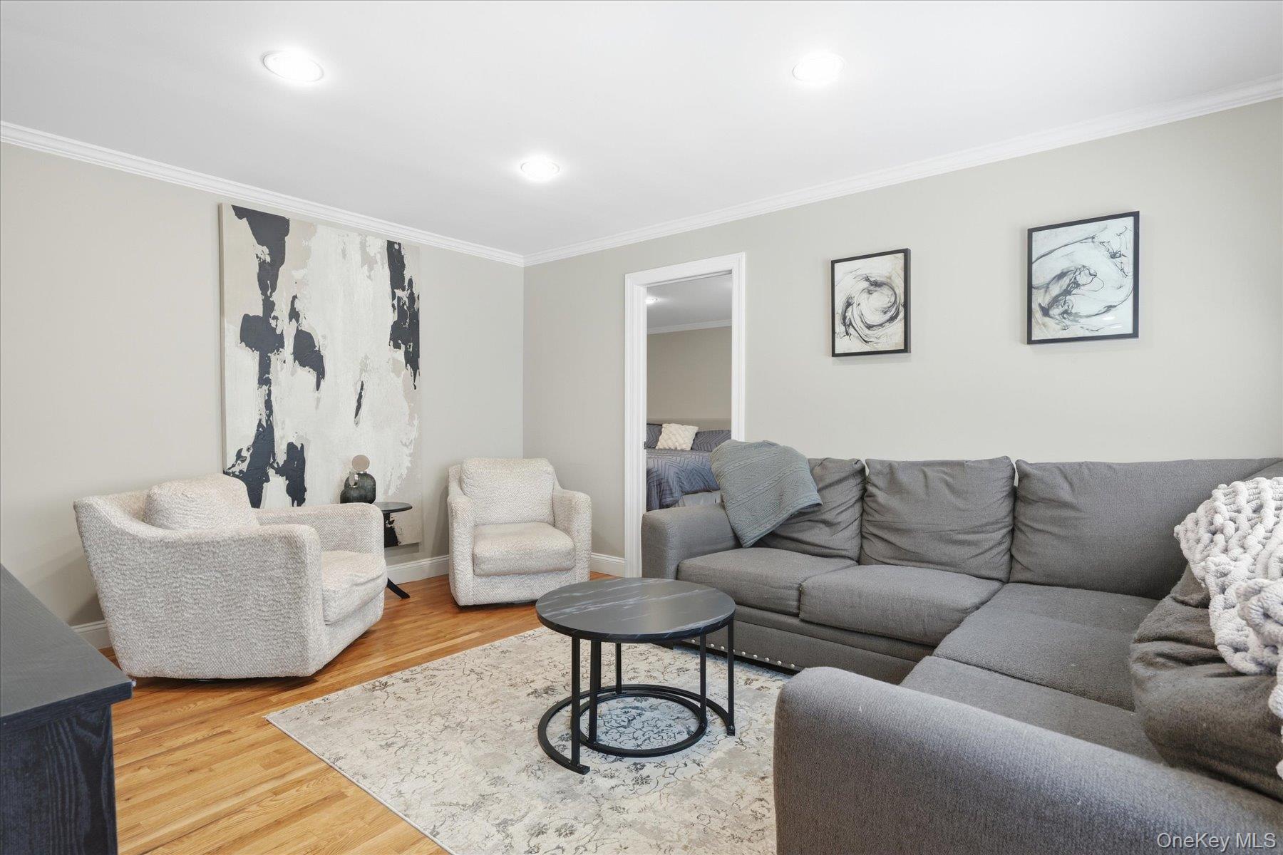 6 Hawk Road Property Photo 9