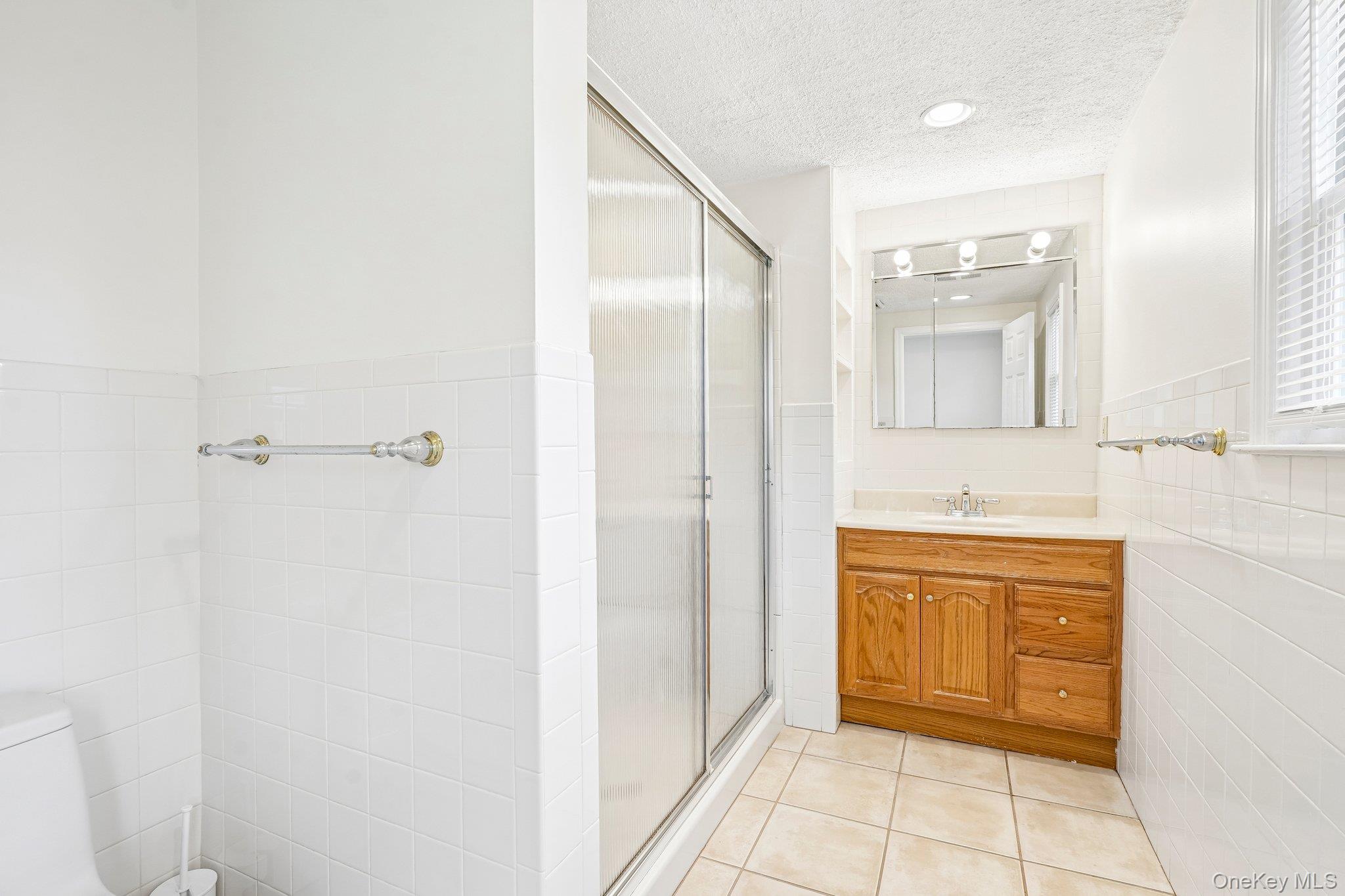 36 Route 17k Property Photo 18