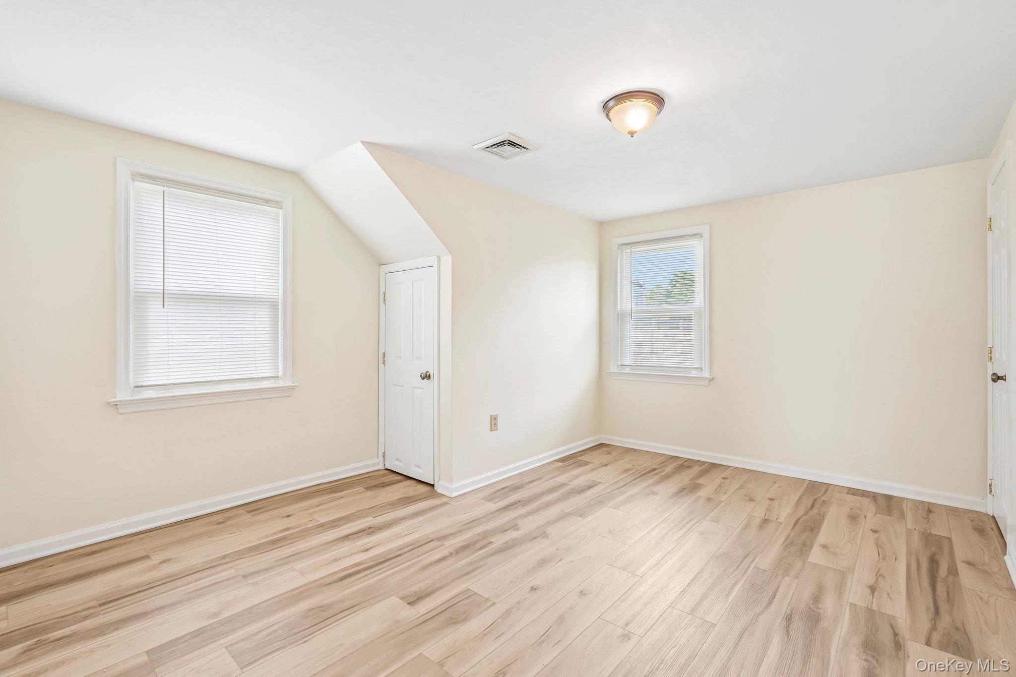36 Route 17k Property Photo 21