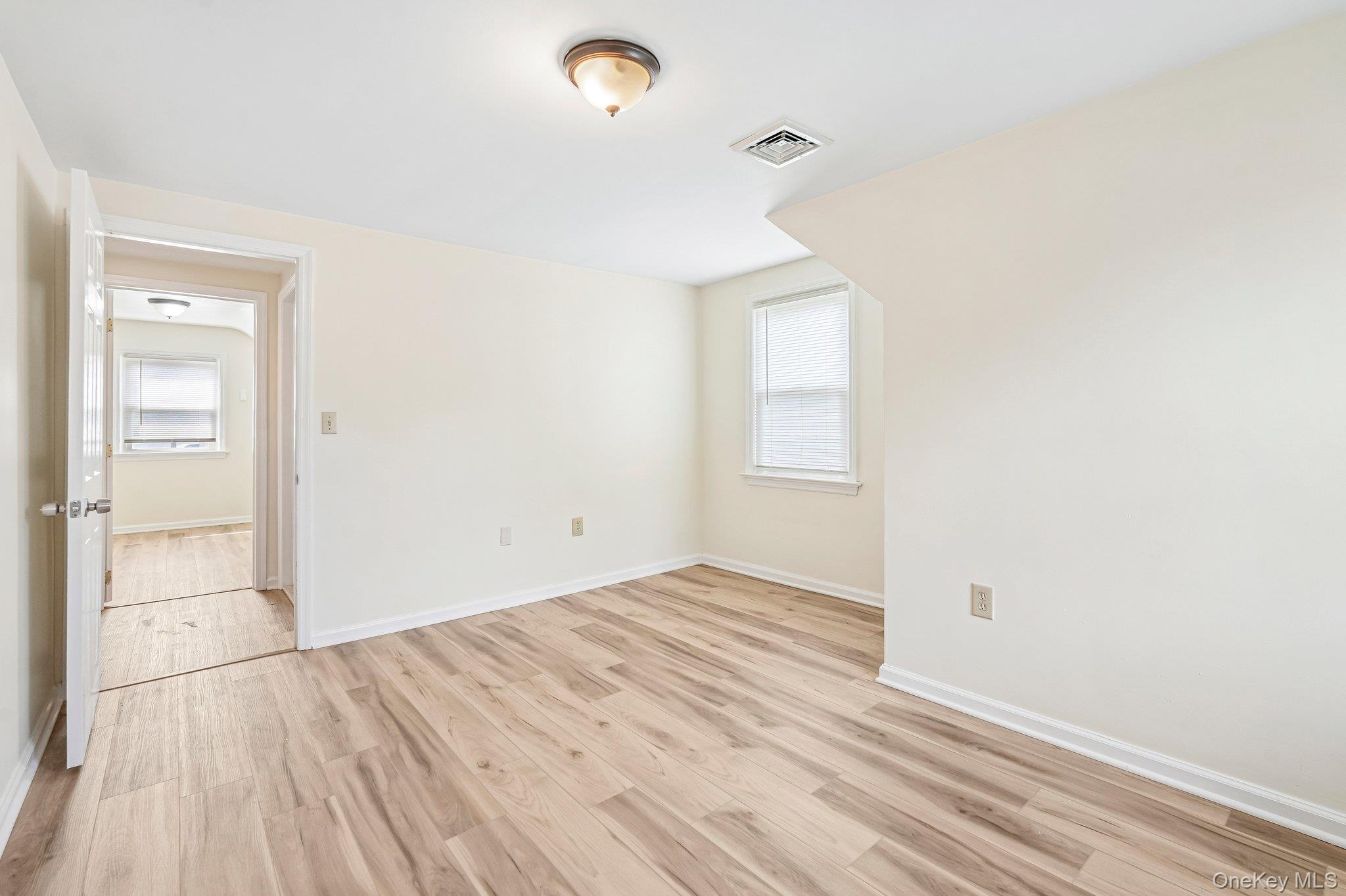 36 Route 17k Property Photo 22