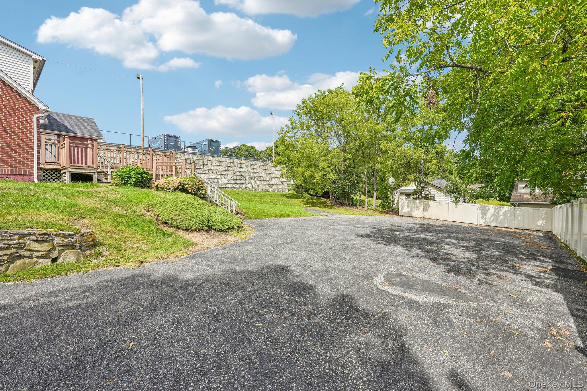 36 Route 17k Property Photo 32