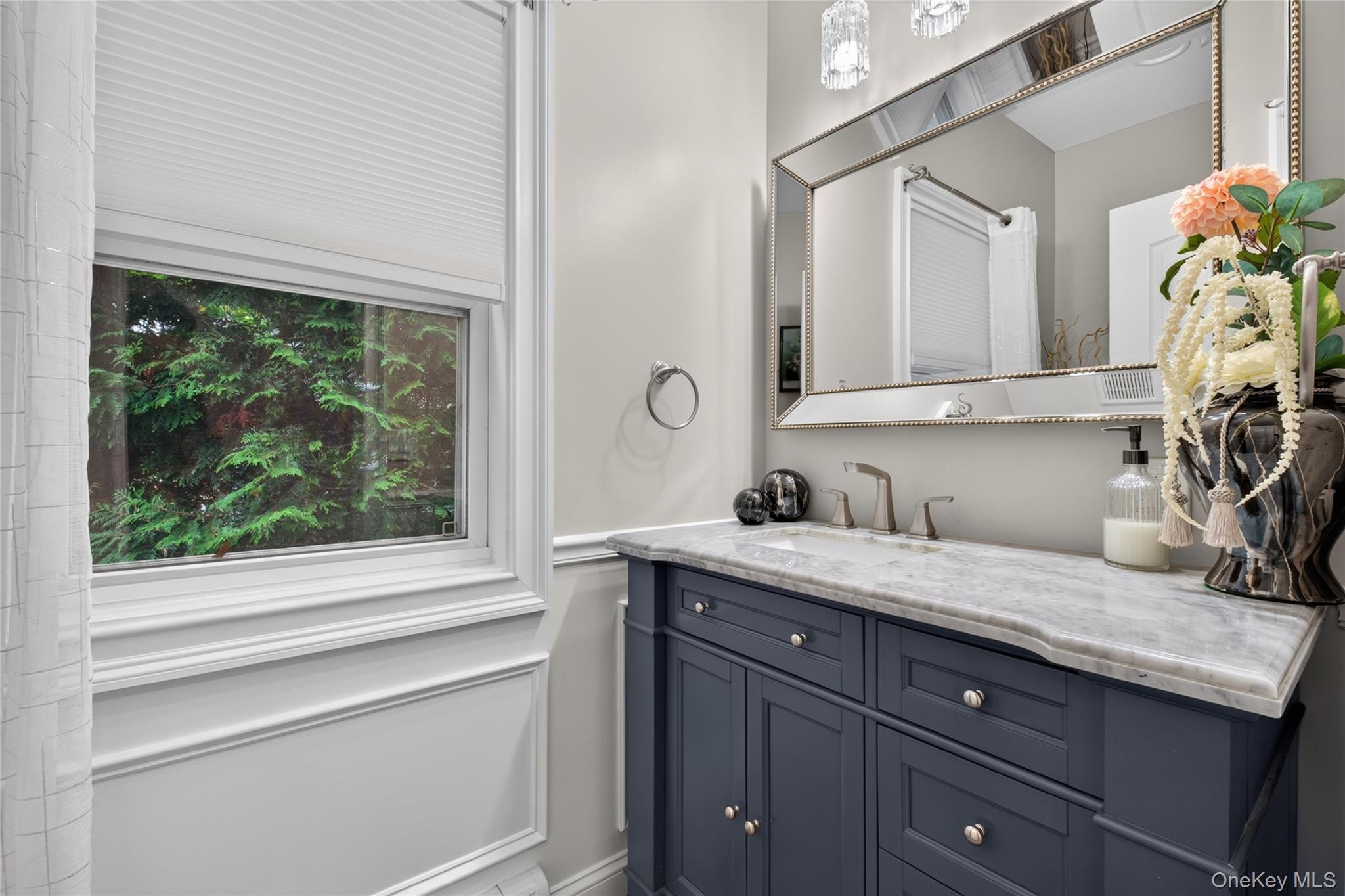 2021 Decatur Avenue Property Photo 16