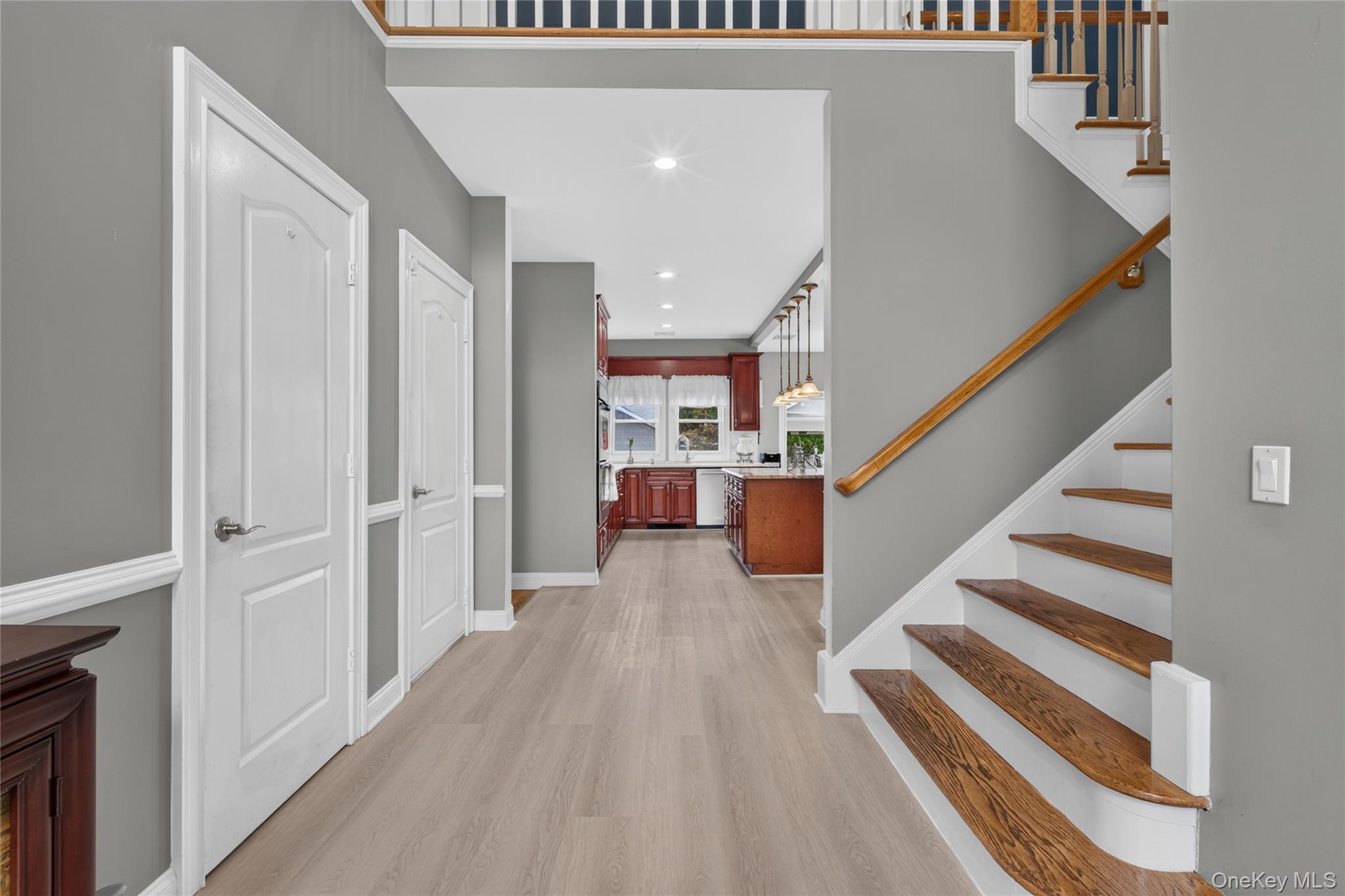 2021 Decatur Avenue Property Photo 18