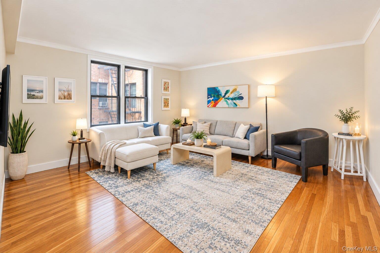 61 Oliver Street 2v Property Photo 1