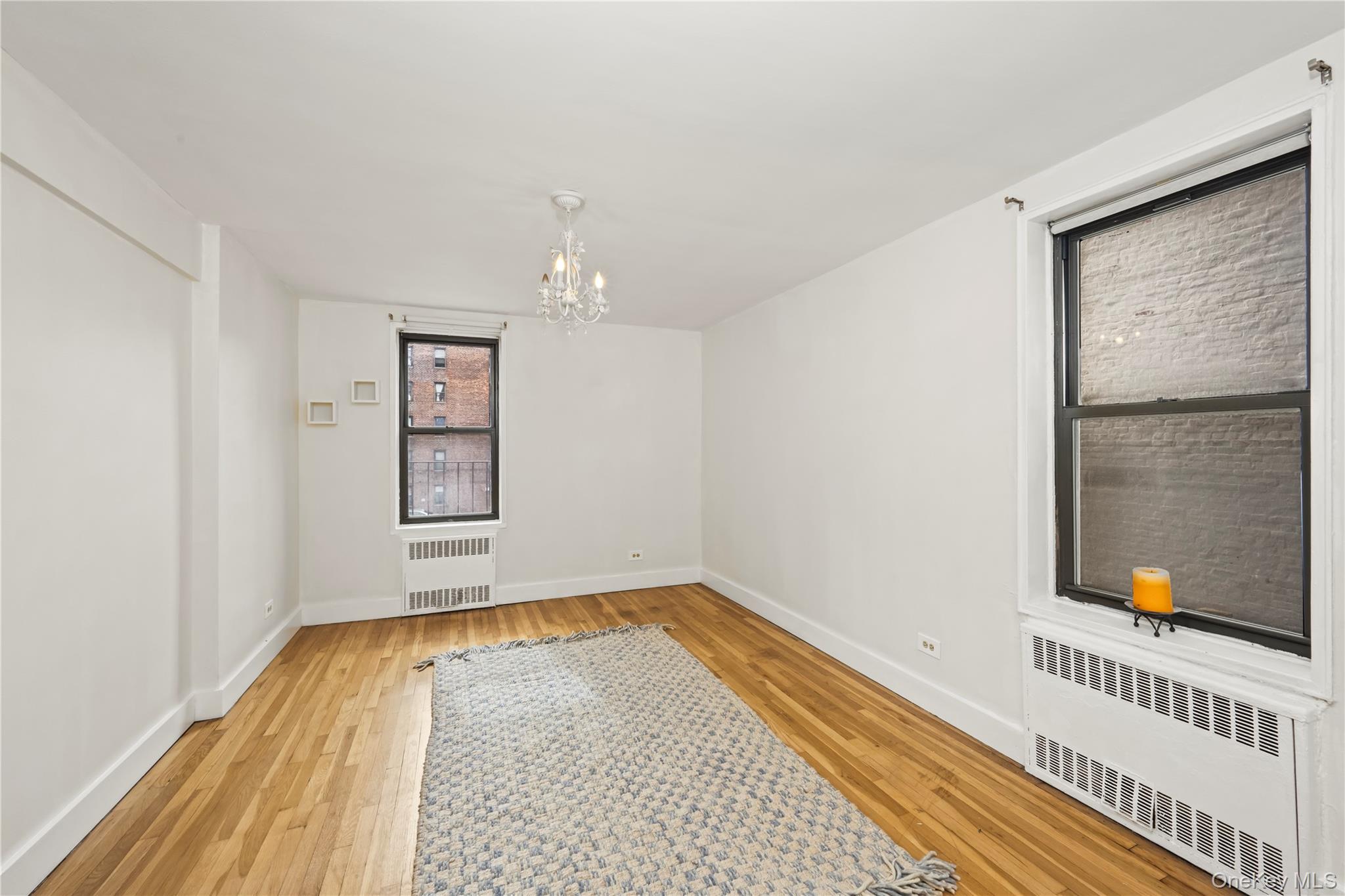 61 Oliver Street 2v Property Photo 14