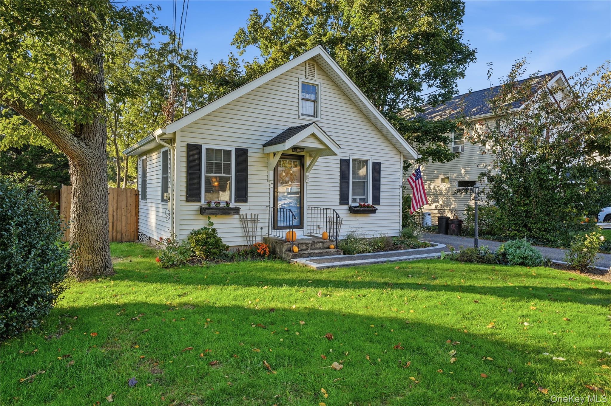 8 South Avenue Property Photo 3