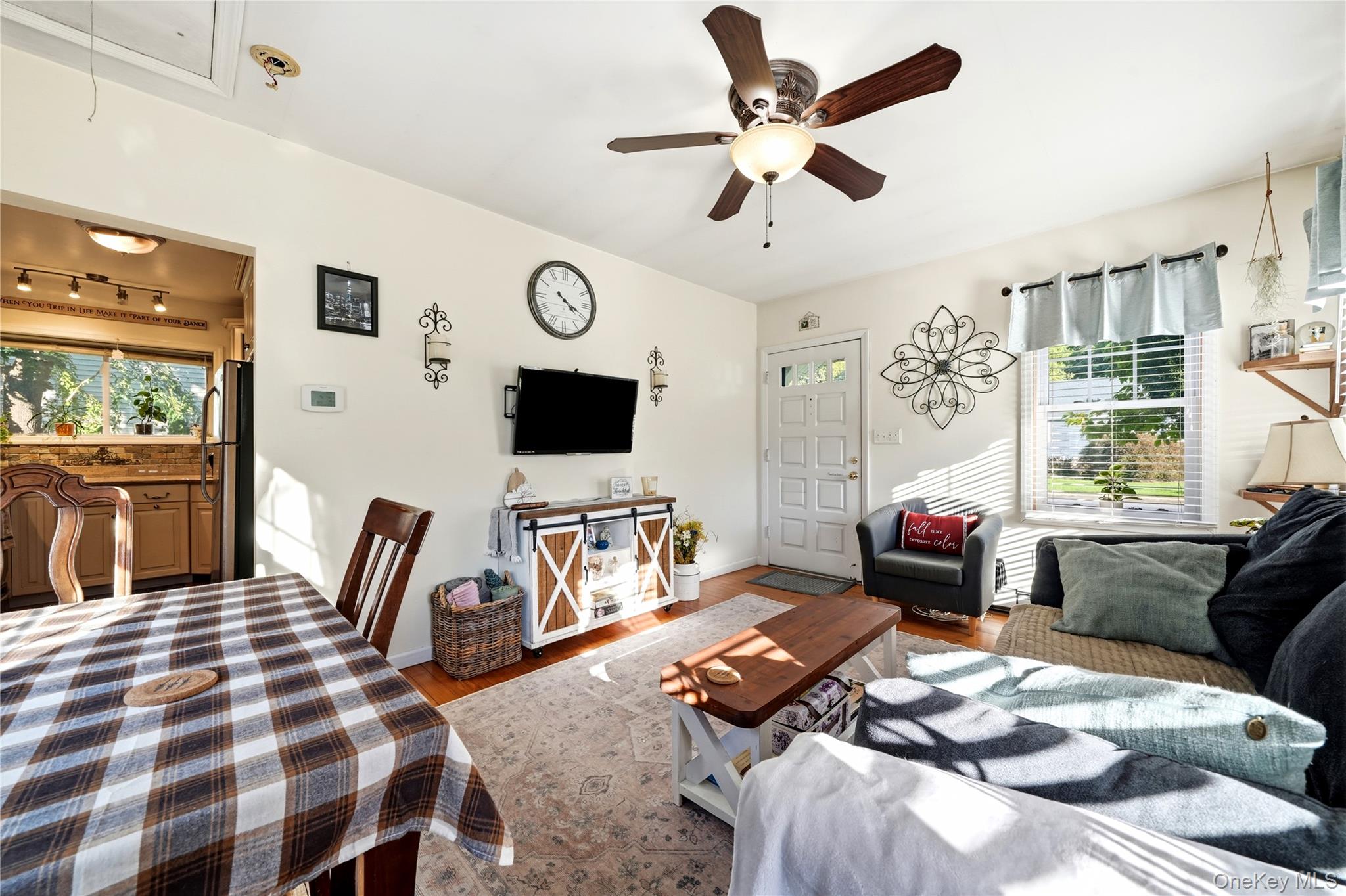 8 South Avenue Property Photo 6