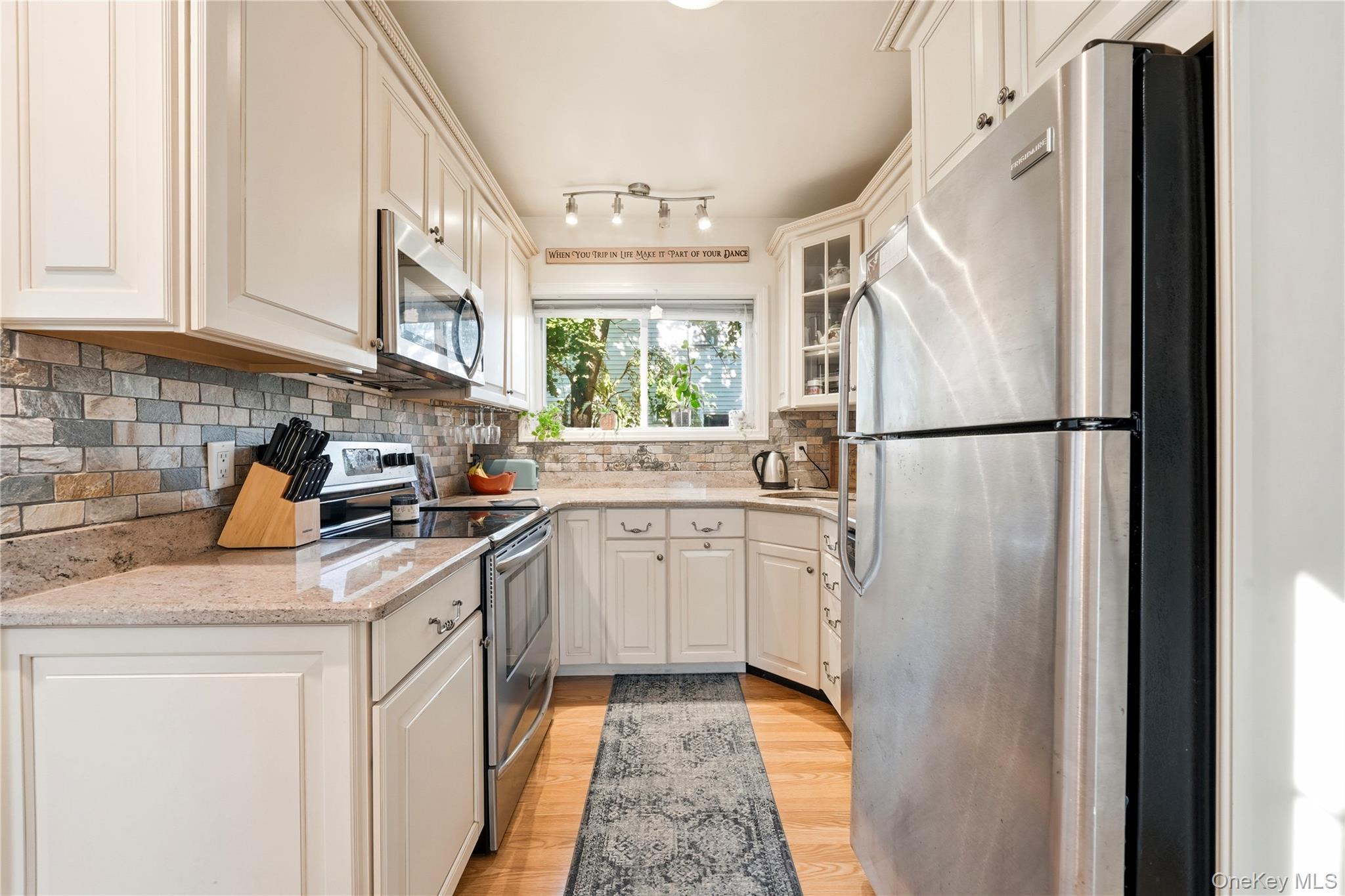 8 South Avenue Property Photo 8