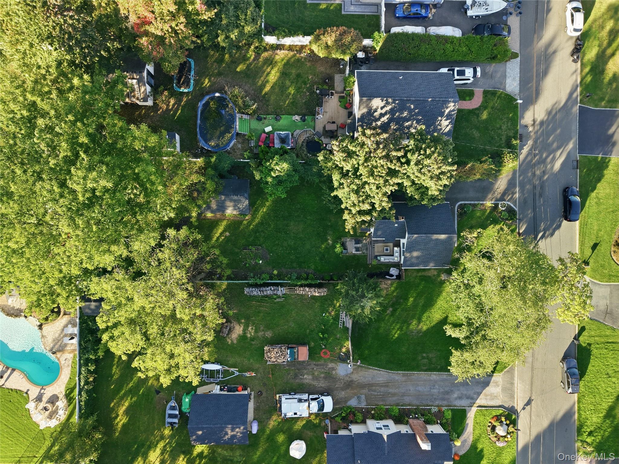 8 South Avenue Property Photo 27