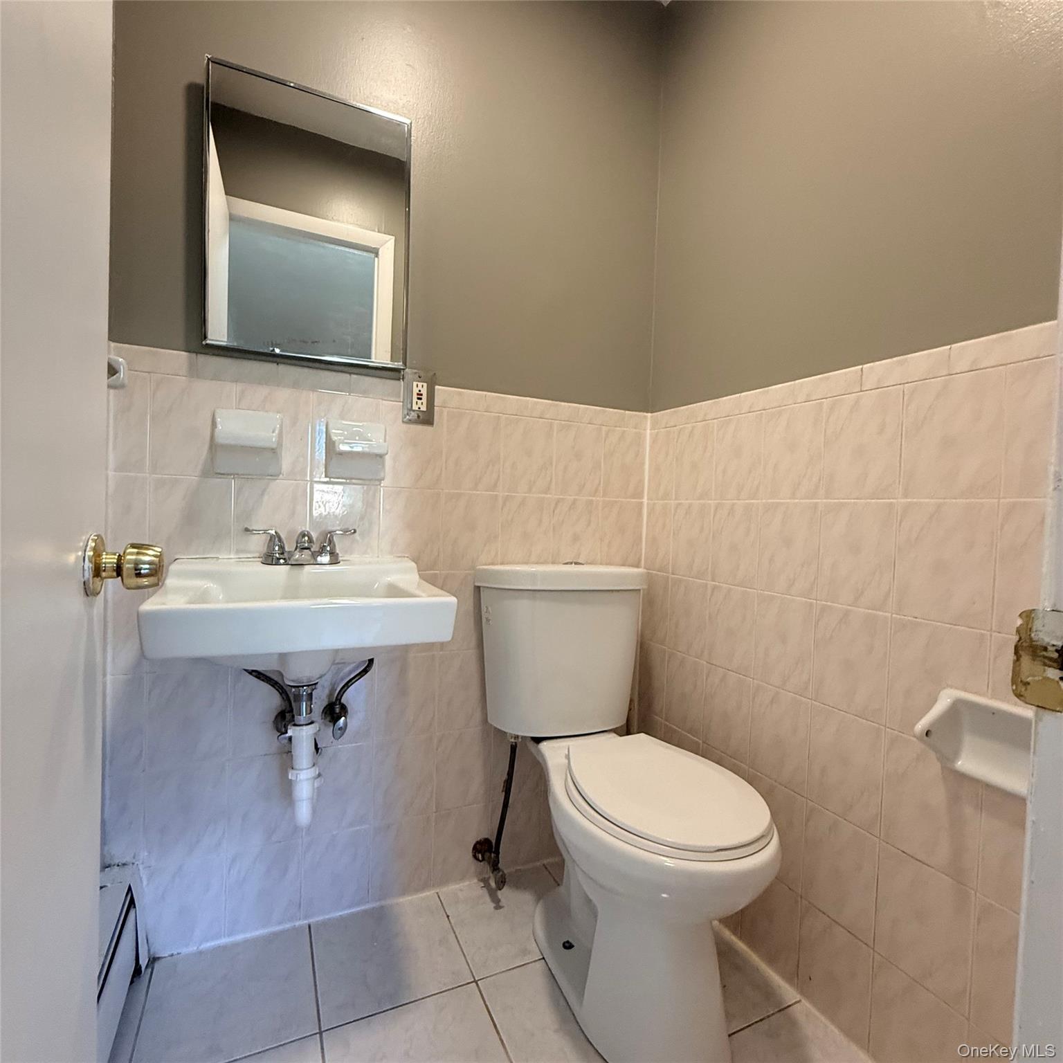 4 Westminster Drive Property Photo 4