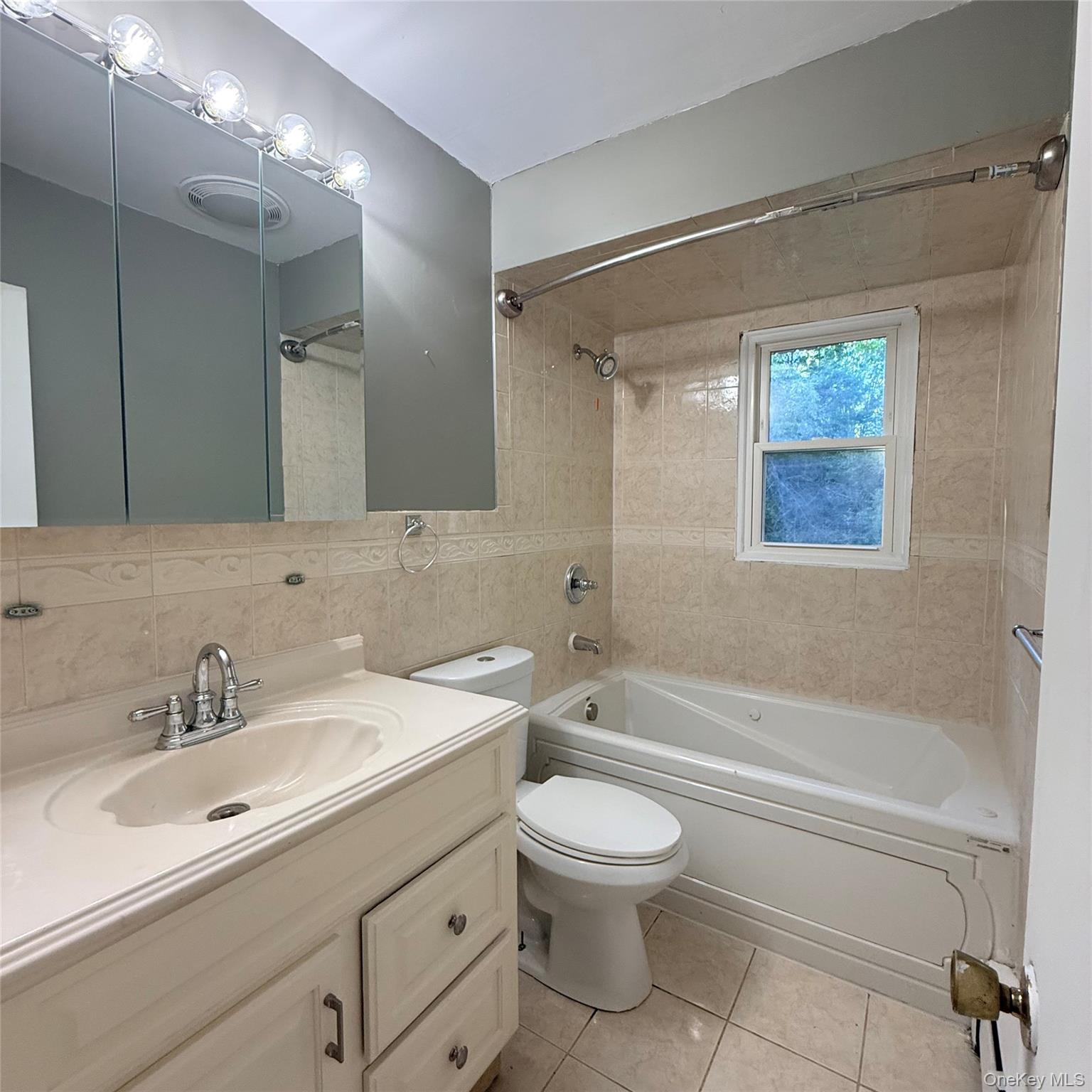 4 Westminster Drive Property Photo 15