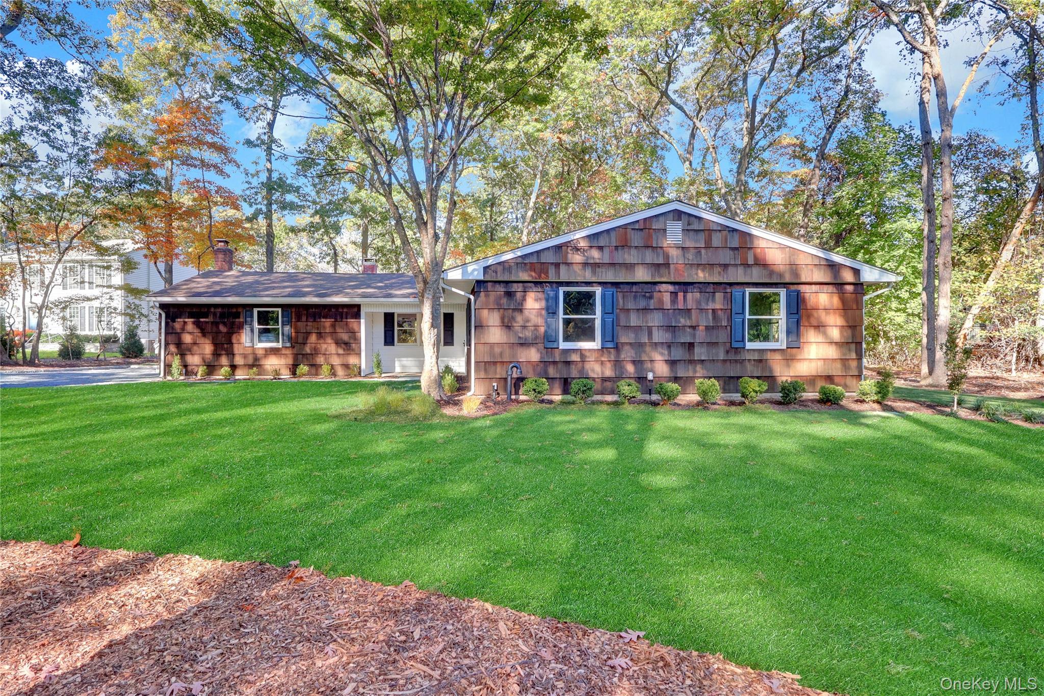 7 Canterbury Court Property Photo 1