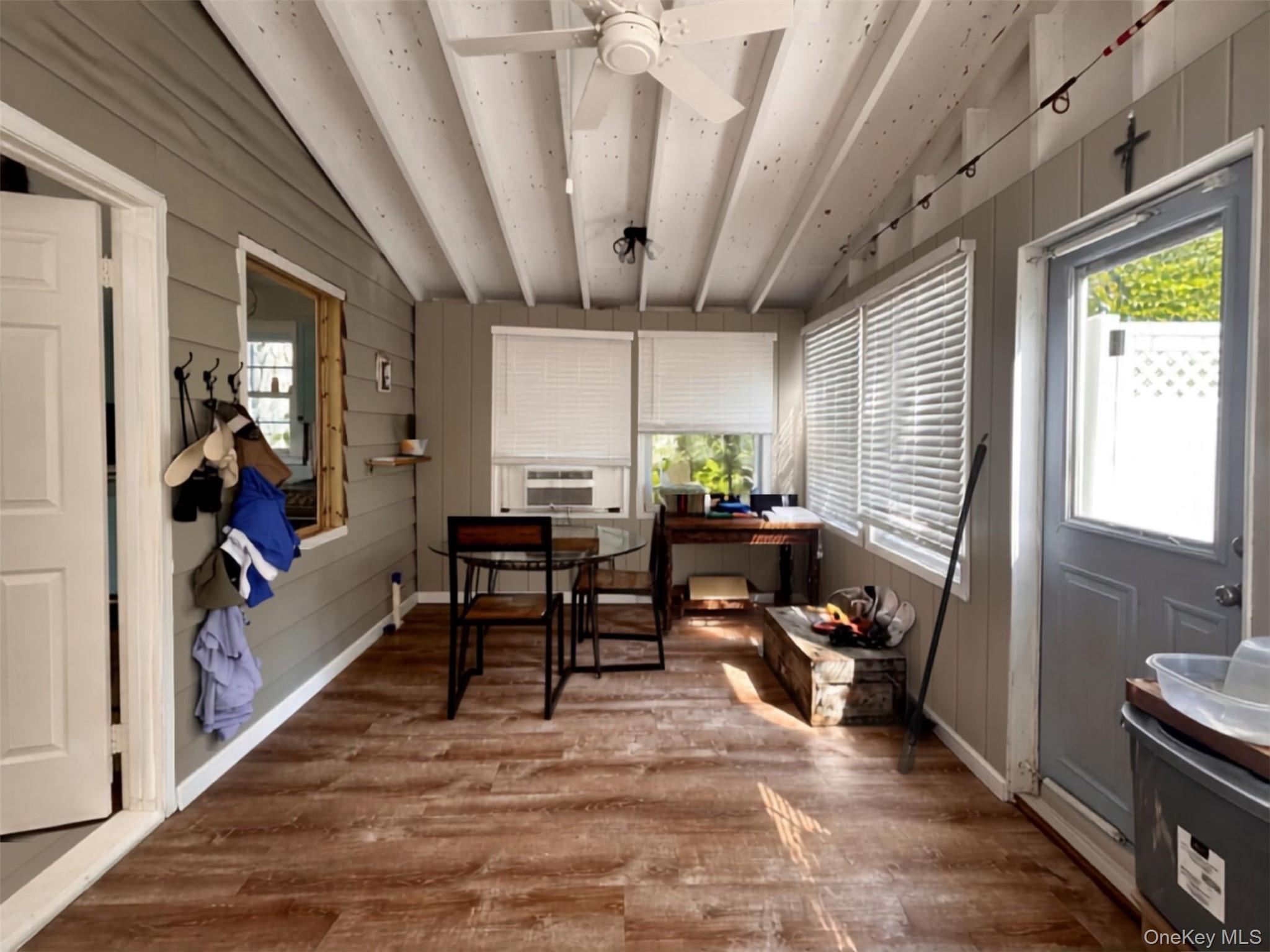 10 E Way Path Property Photo 5