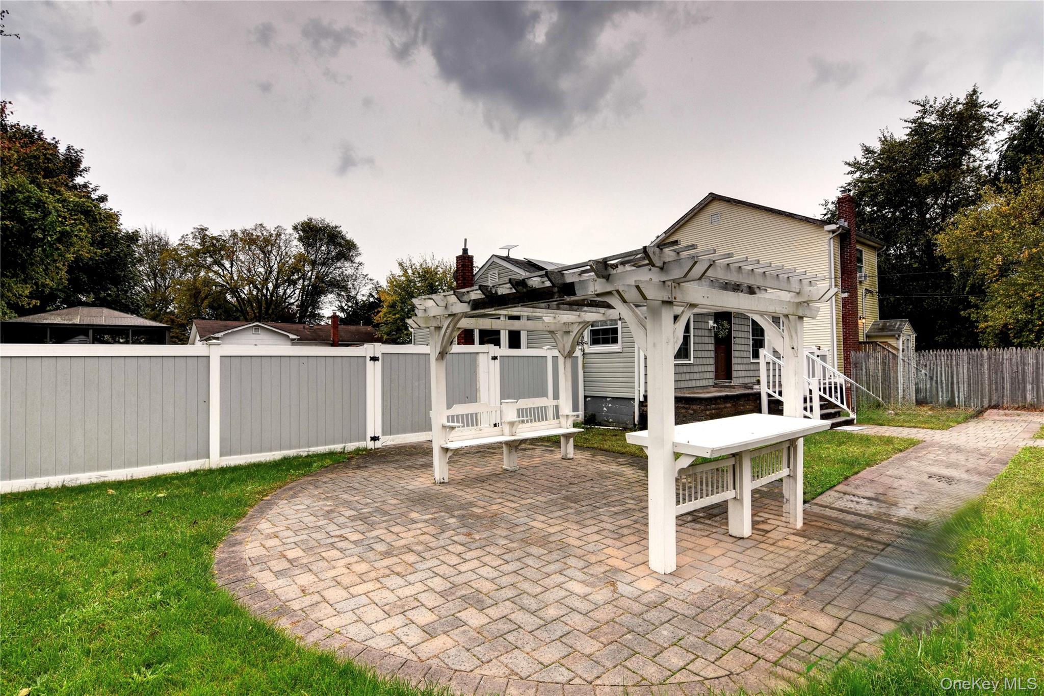 94 Gooseberry Road Property Photo 2