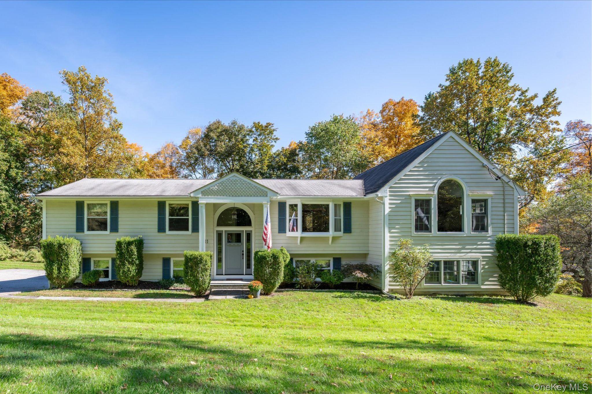 611 Birdsall Drive Property Photo 1