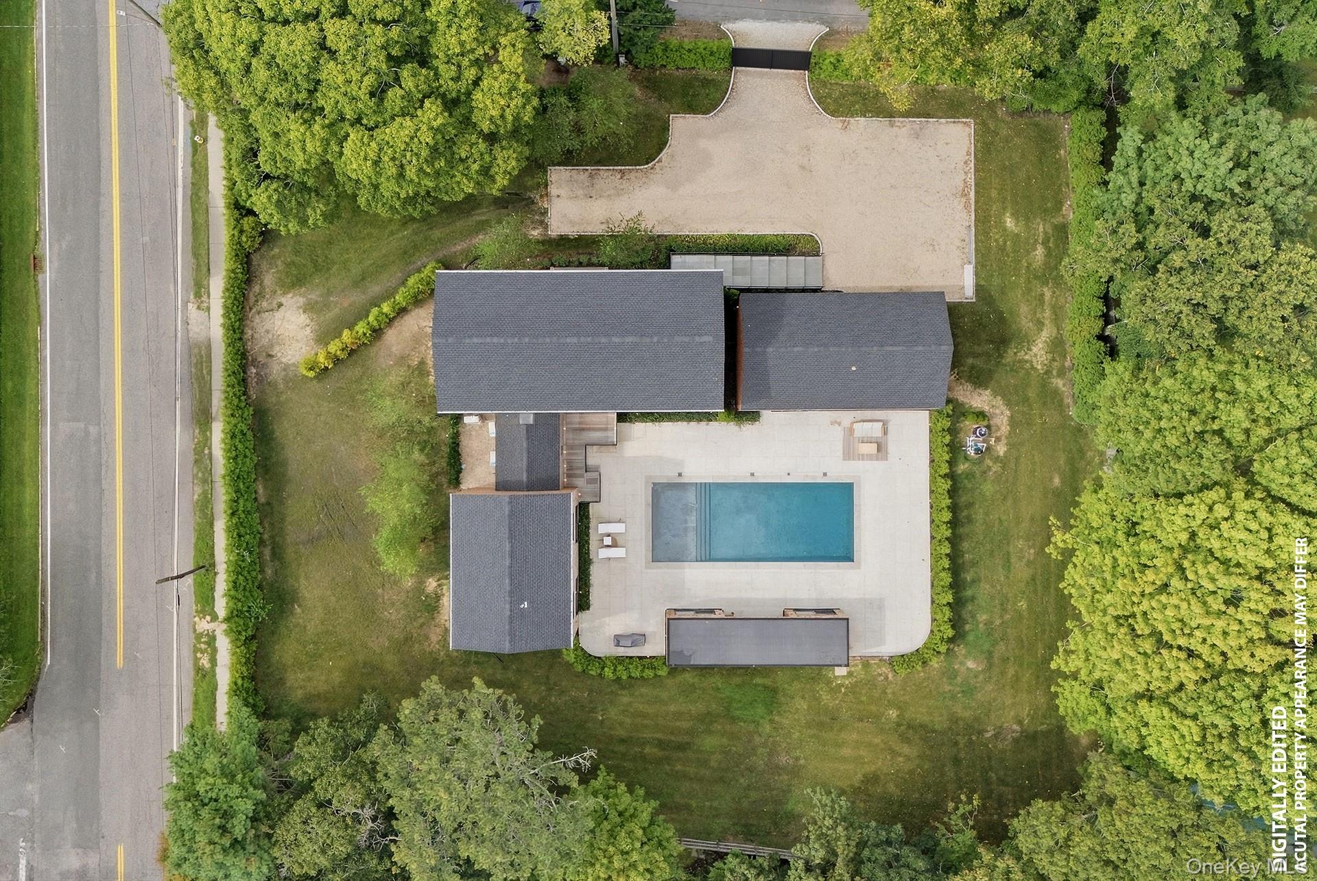 4 Linden Lane Property Photo 5