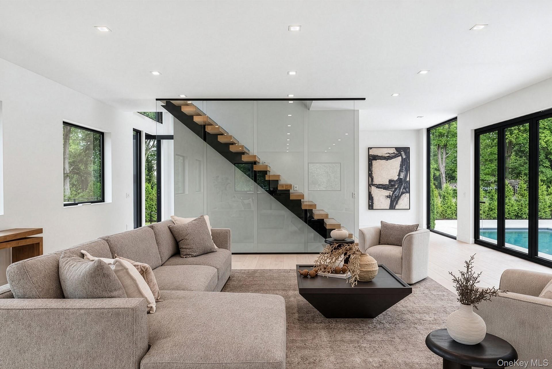 4 Linden Lane Property Photo 9