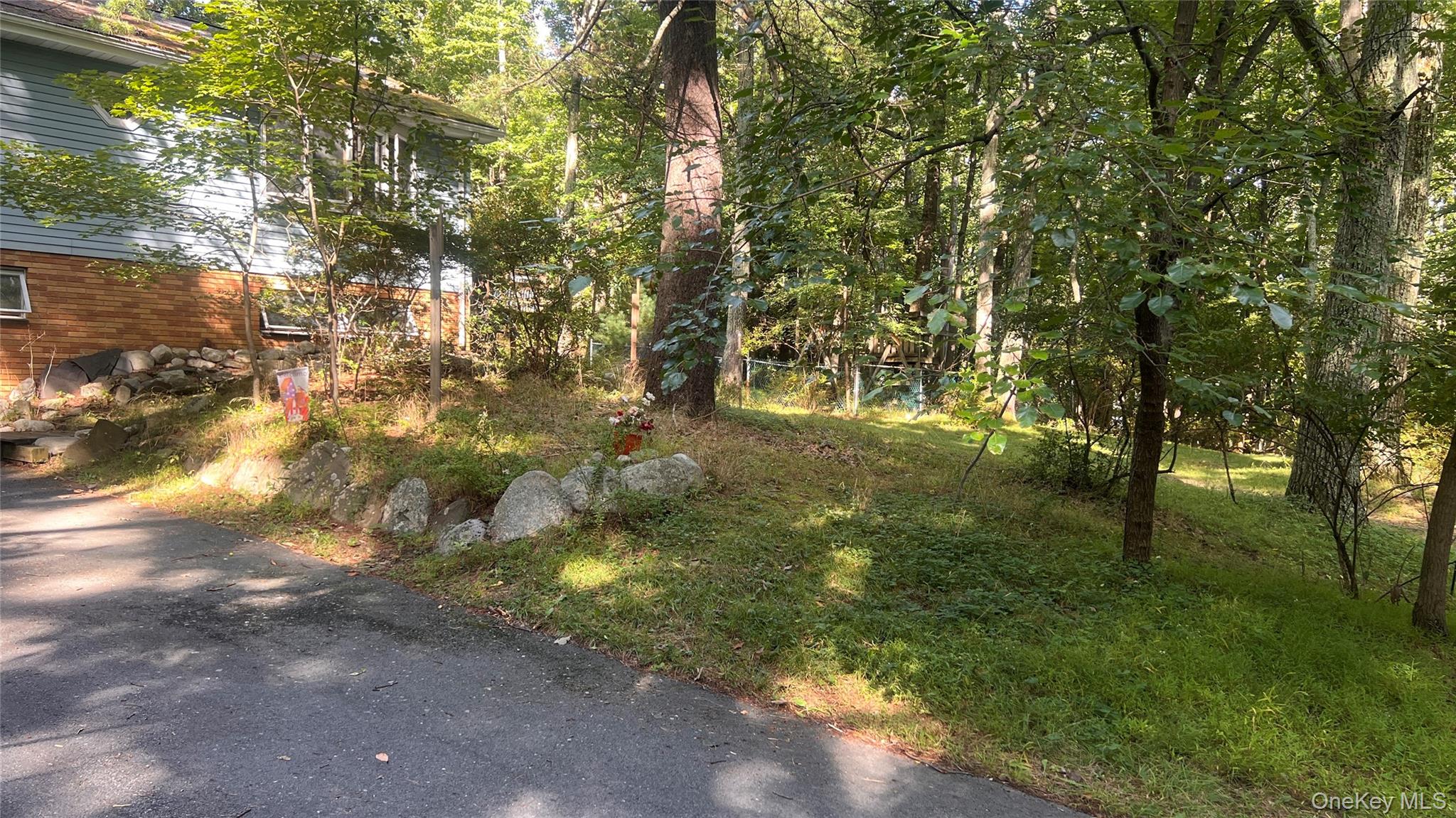 32 Hammerhead Property Photo 2