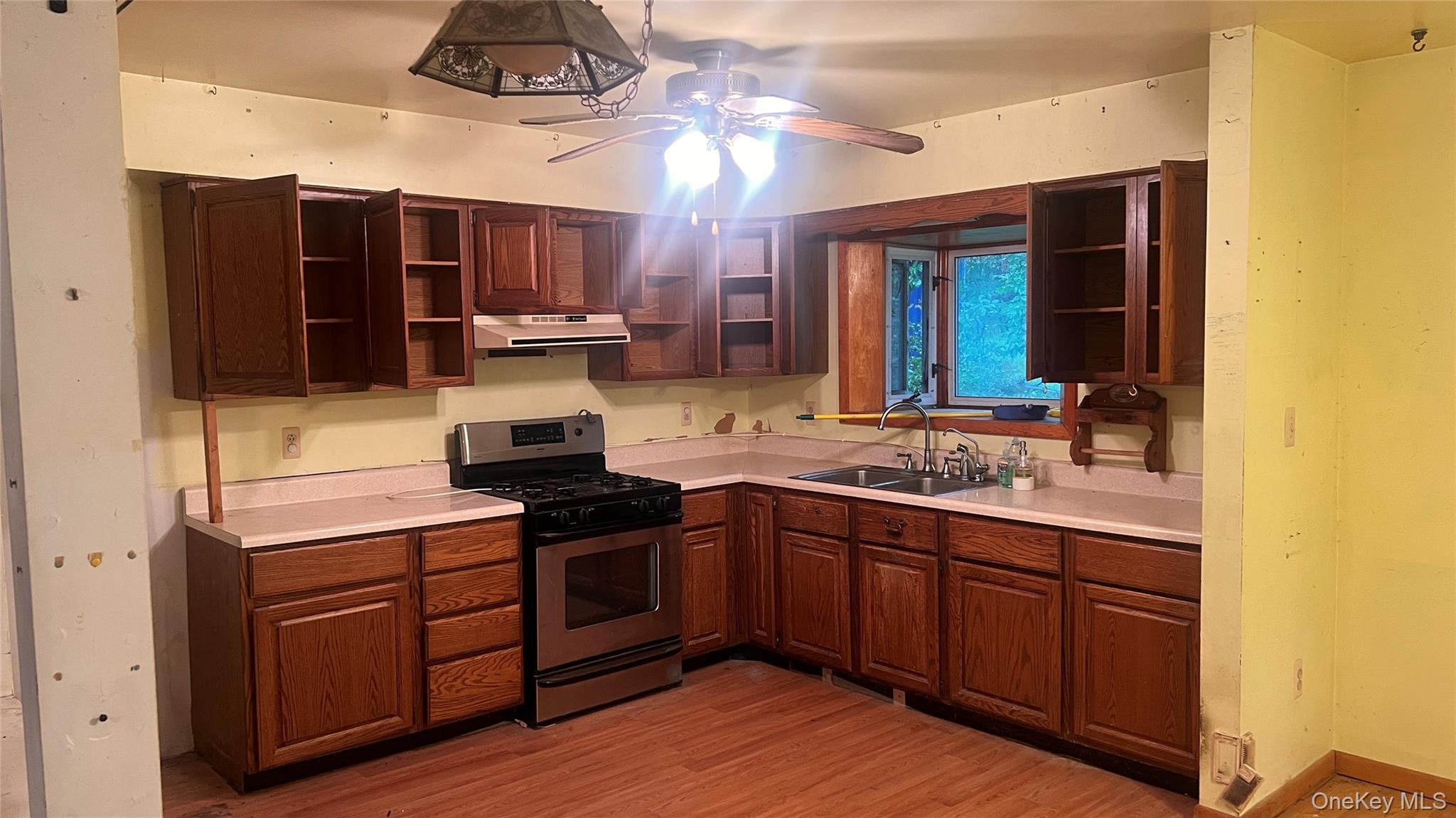 32 Hammerhead Property Photo 3
