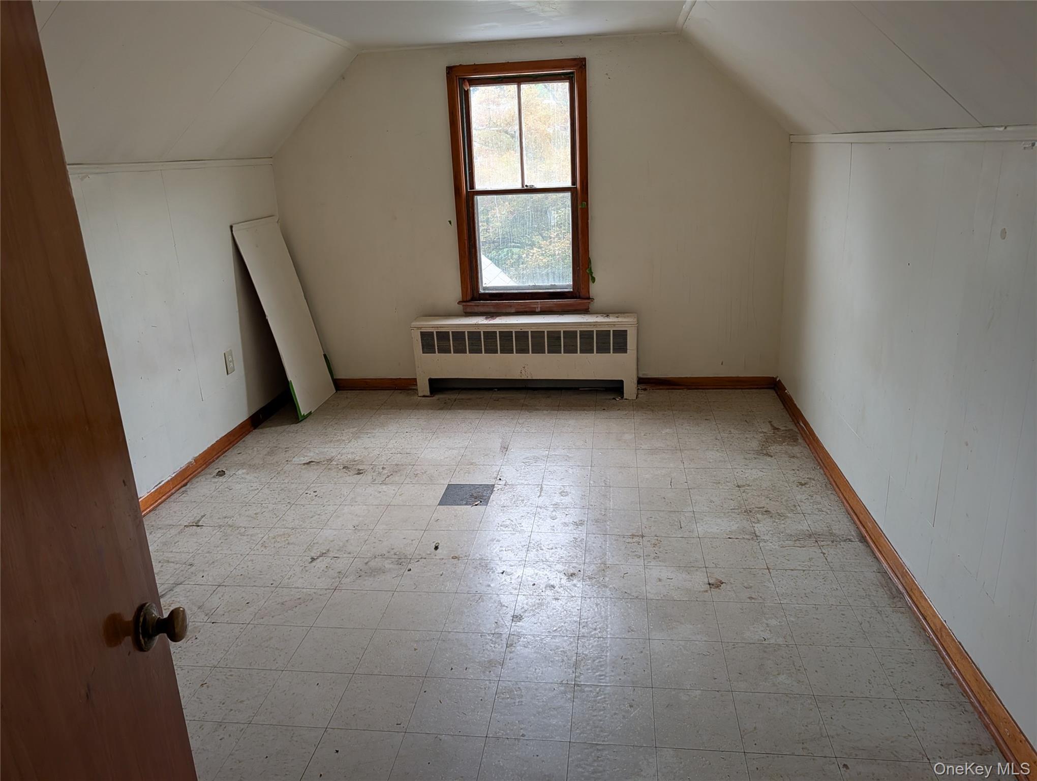 106 Depuyster Avenue Property Photo 10
