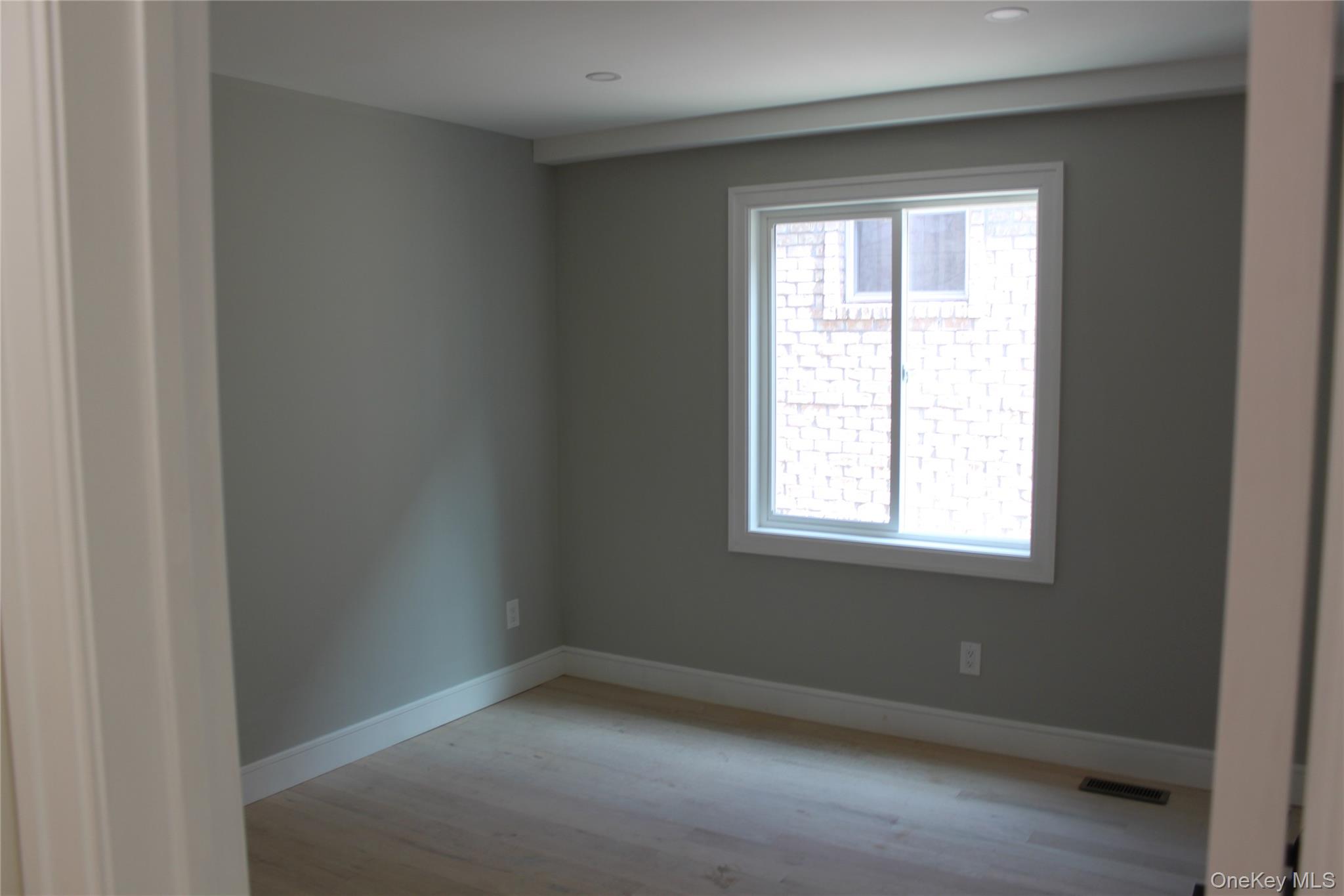 14518 106th Avenue Property Photo 12