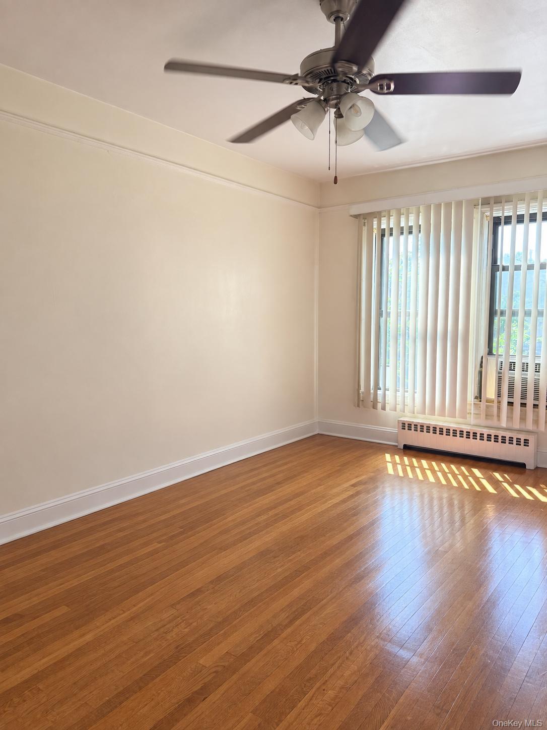 9122 Sutter Avenue Property Photo 5