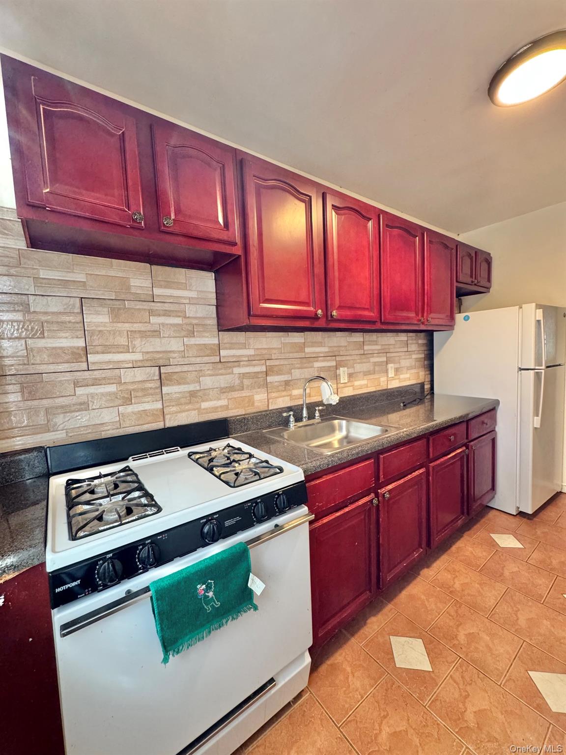 10935 202nd Street Property Photo 5